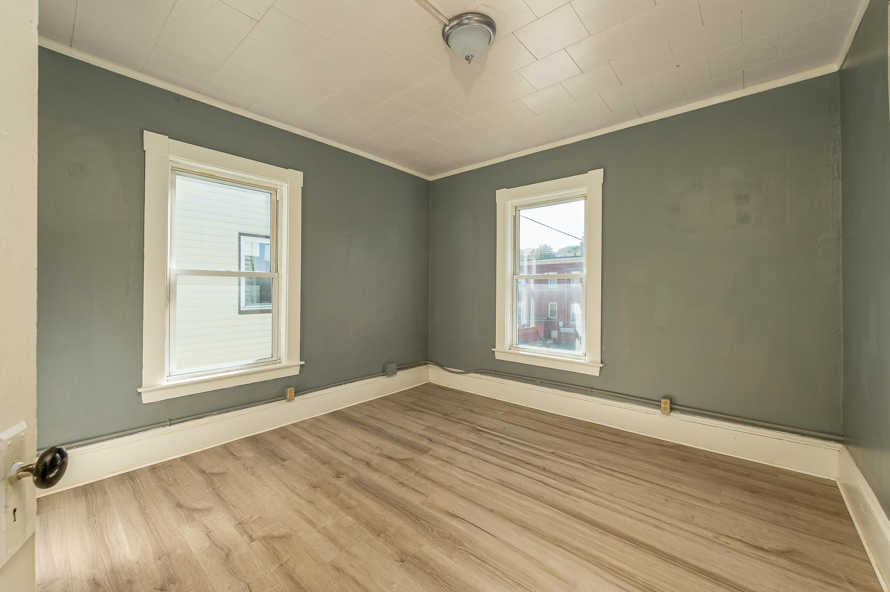 6 Various Addresses Property Photo 10