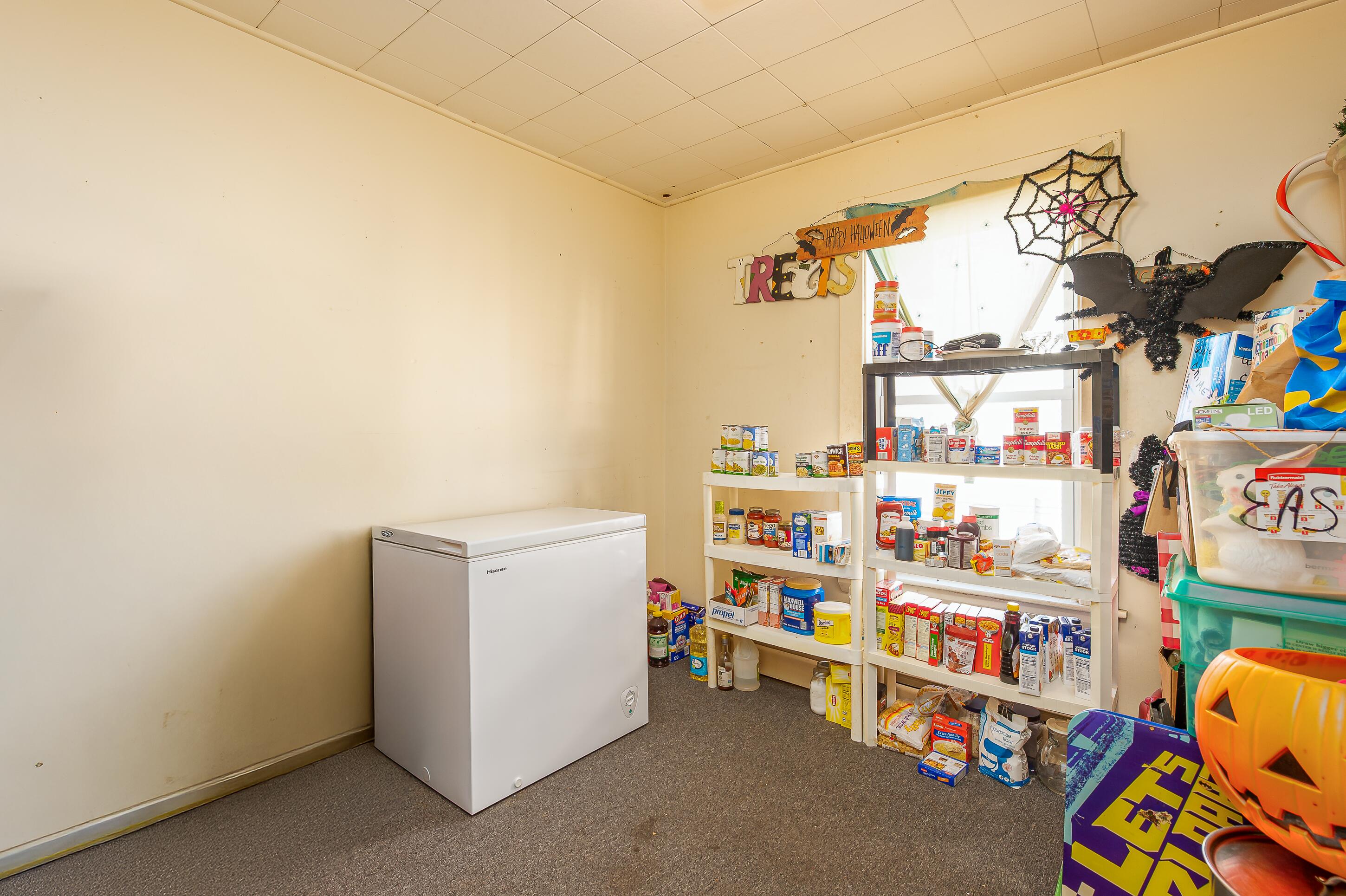 6 Various Addresses Property Photo 52