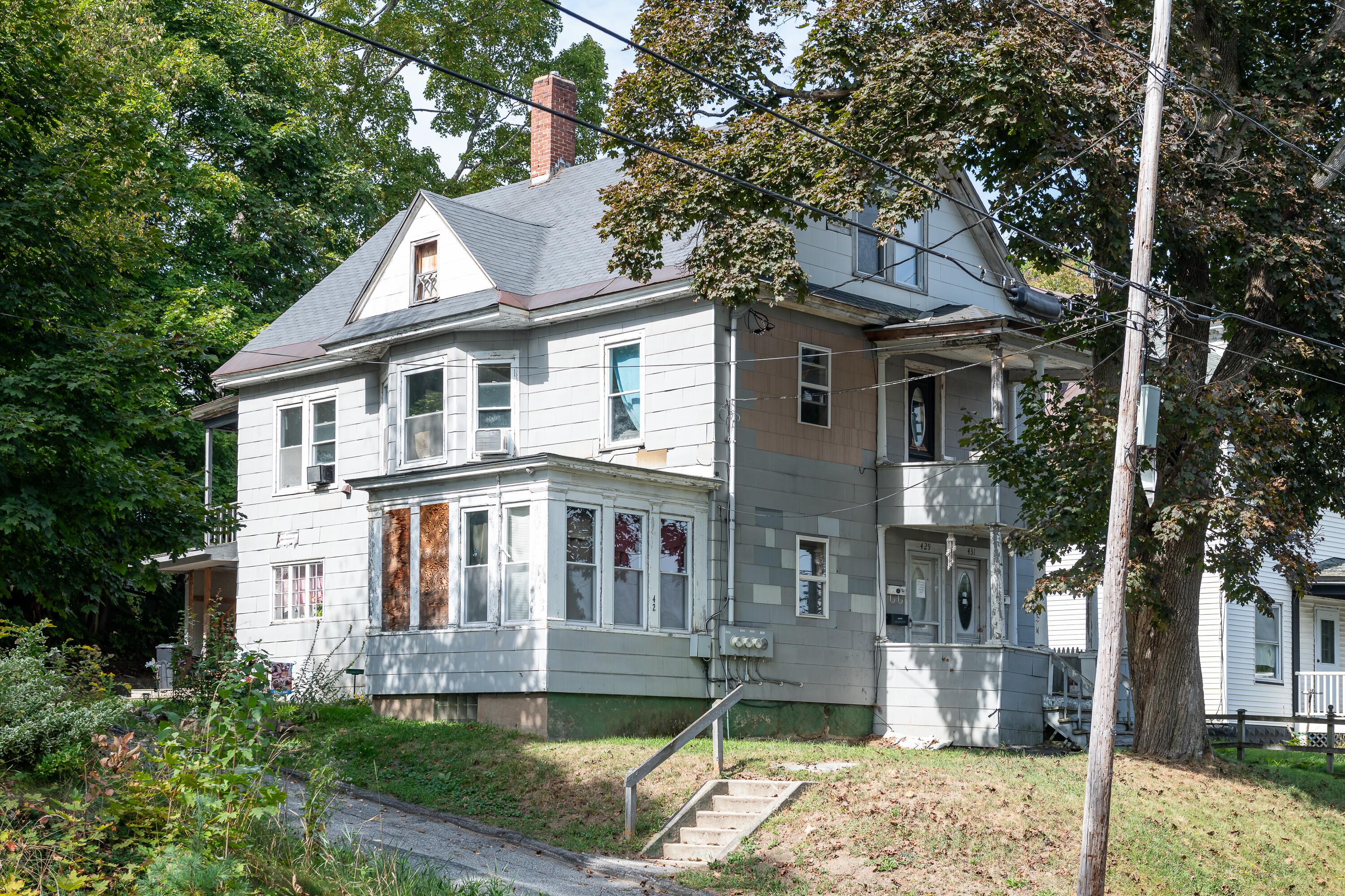 429 Penobscot Street Property Photo 2