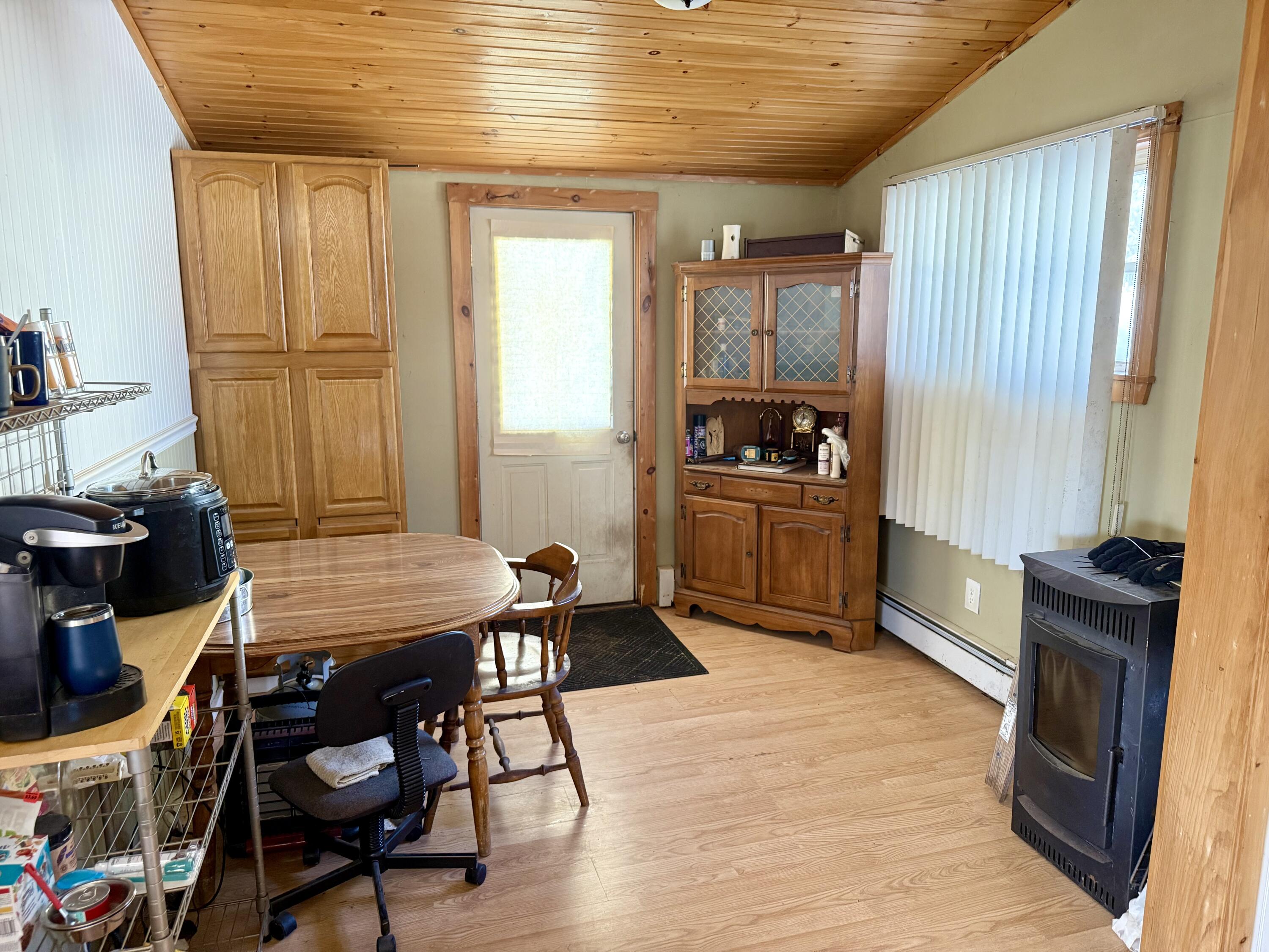 68 E Main Street Property Photo 3