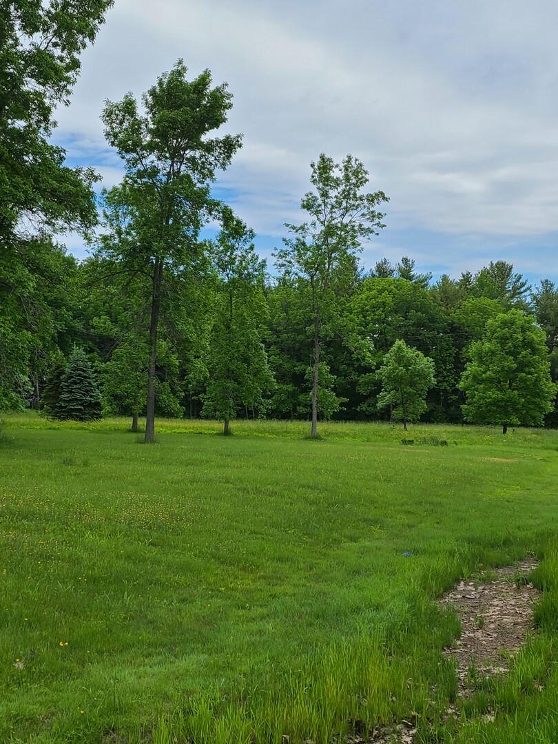 2532 Middle Road Property Photo 1