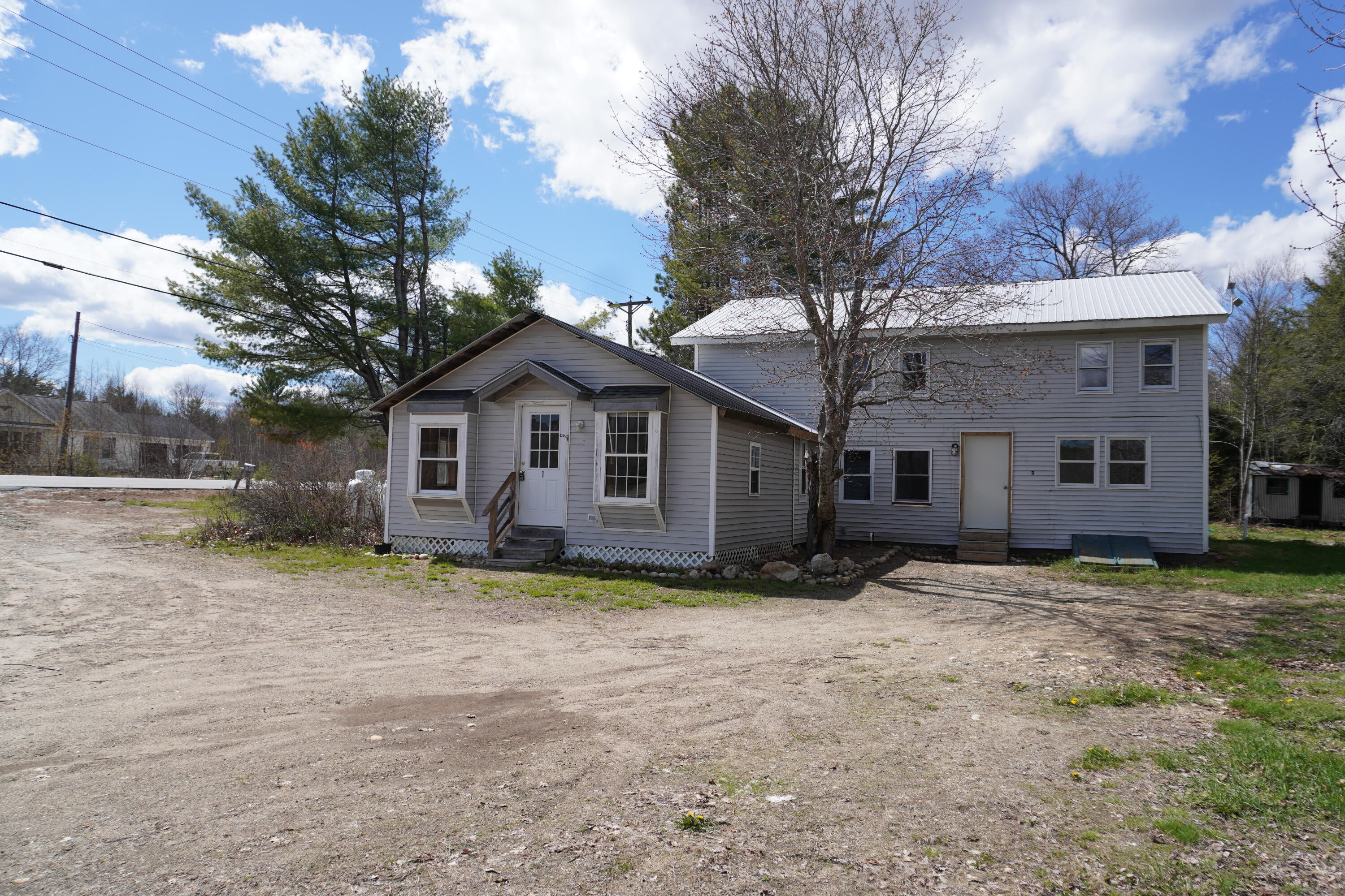 1047 Valley Road Property Photo 3