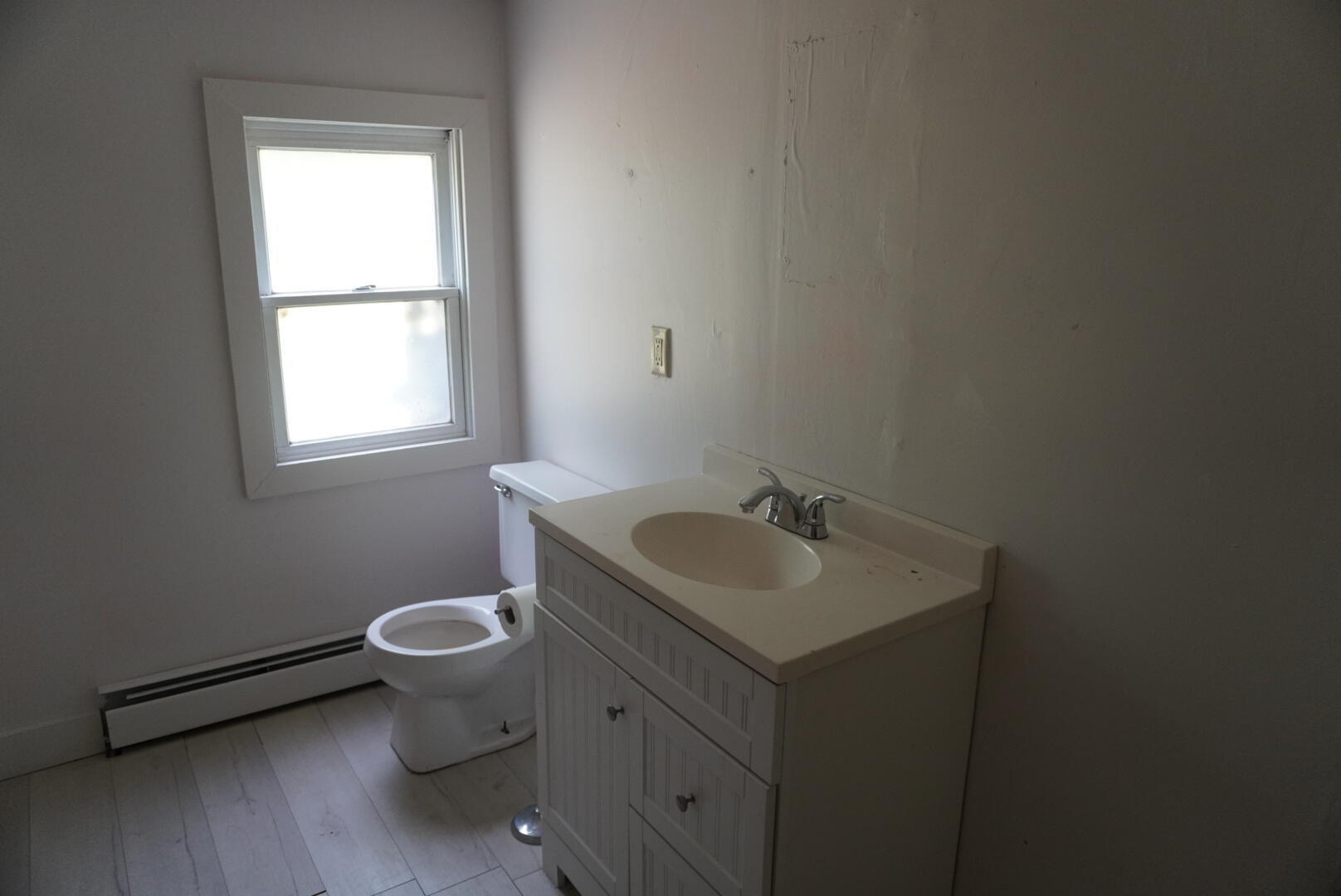 1047 Valley Road Property Photo 10