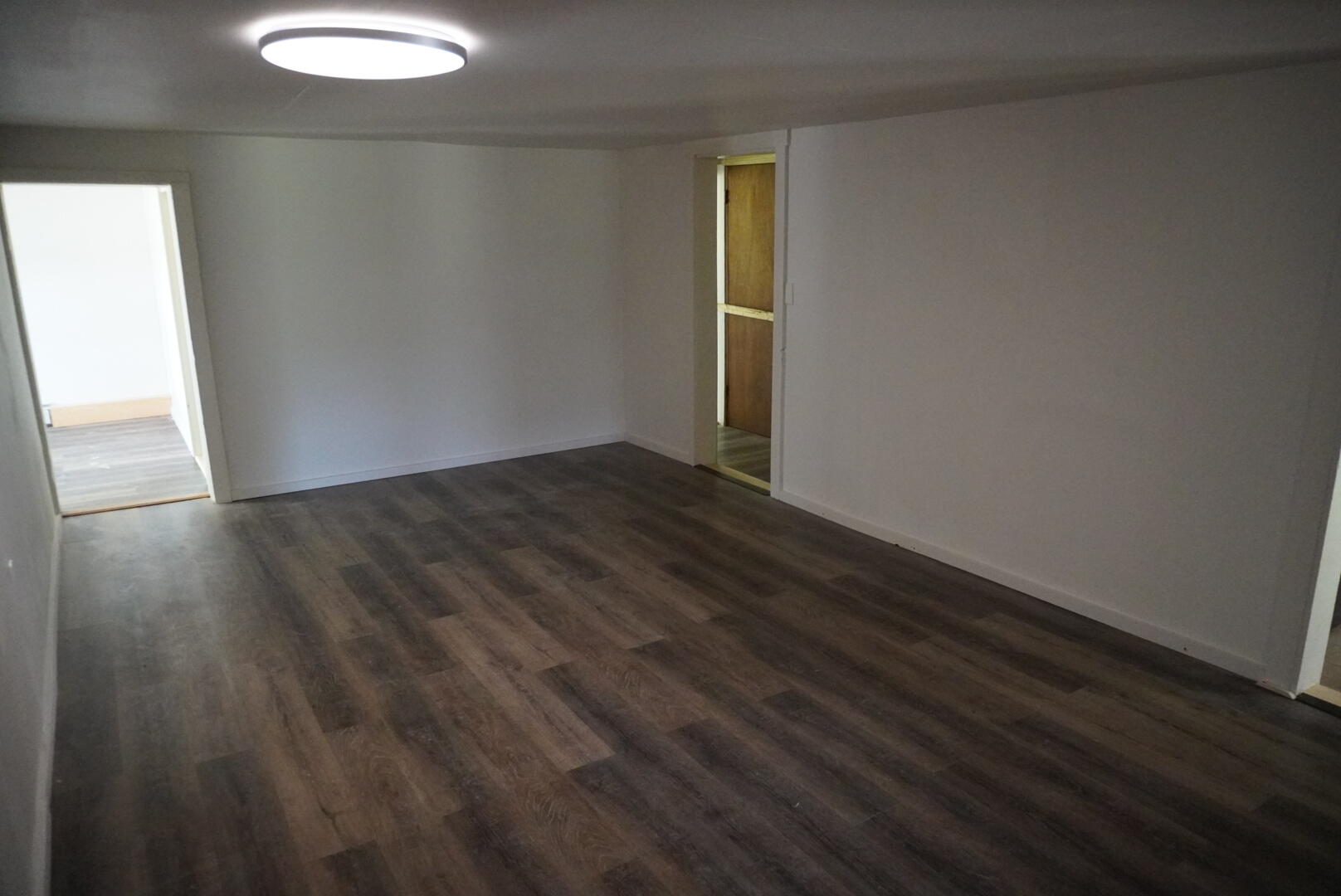 1047 Valley Road Property Photo 12