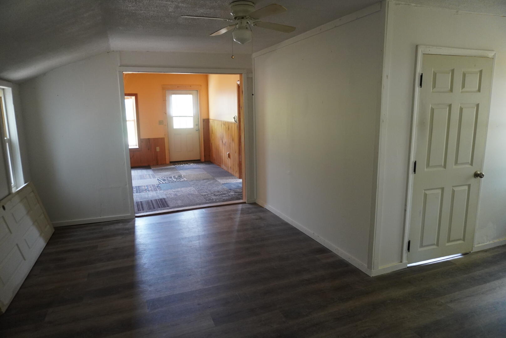 1047 Valley Road Property Photo 19