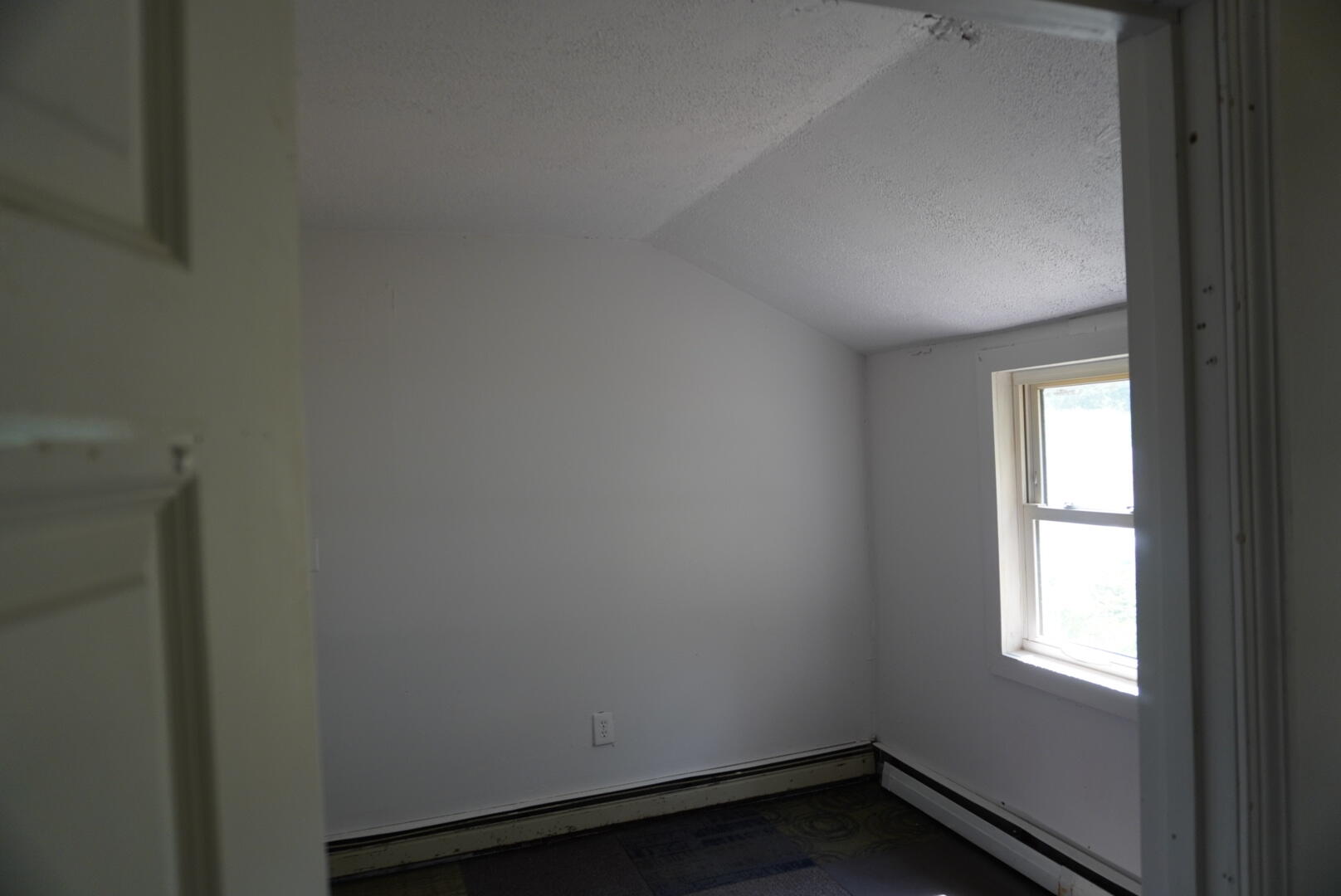 1047 Valley Road Property Photo 21