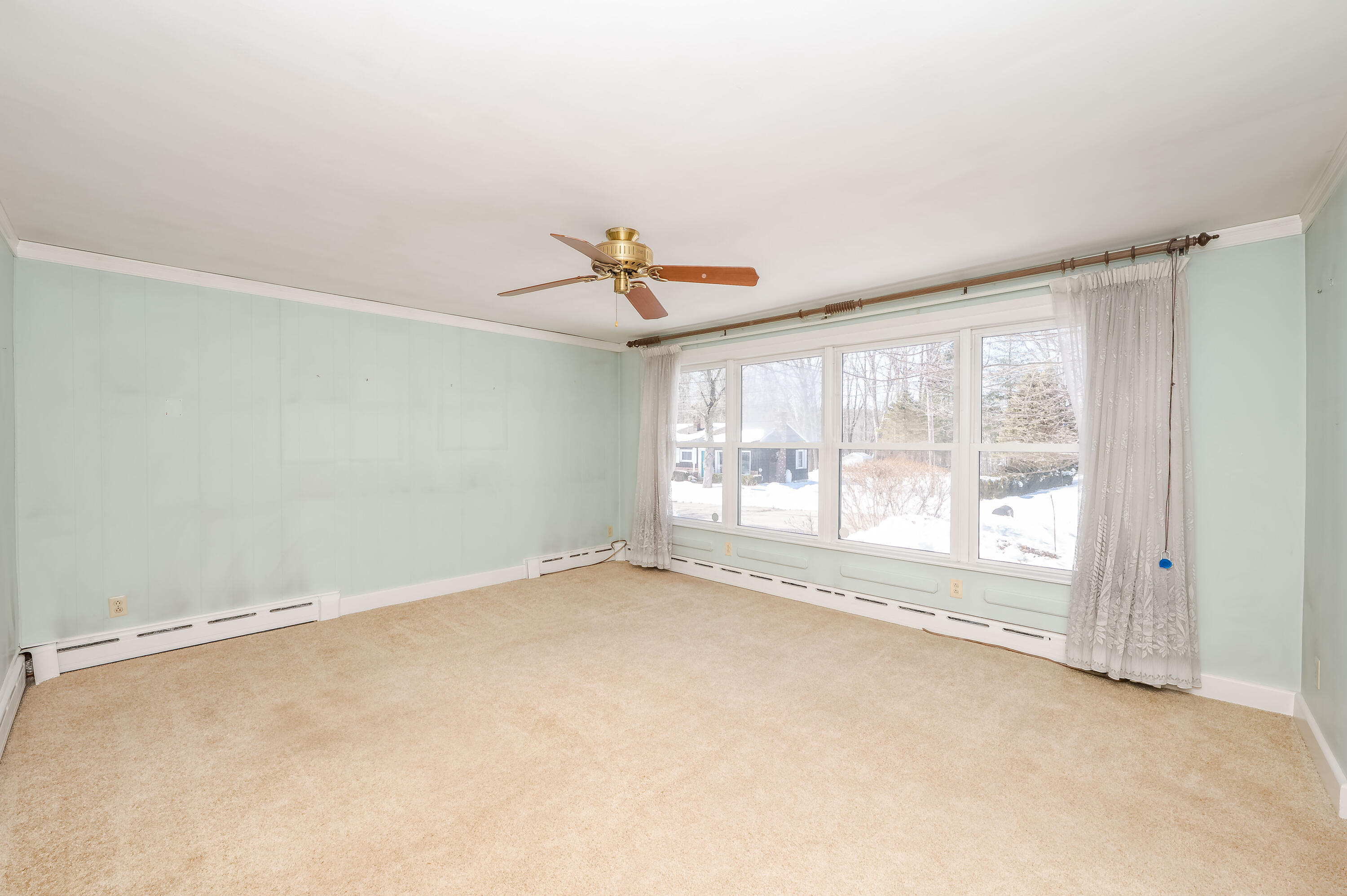 12 Marial Avenue Property Photo 4