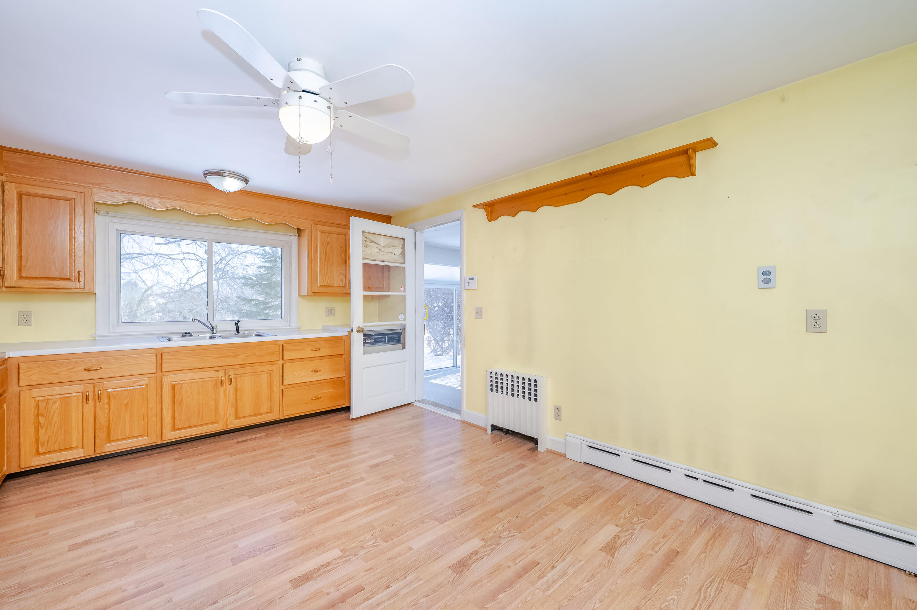 12 Marial Avenue Property Photo 10