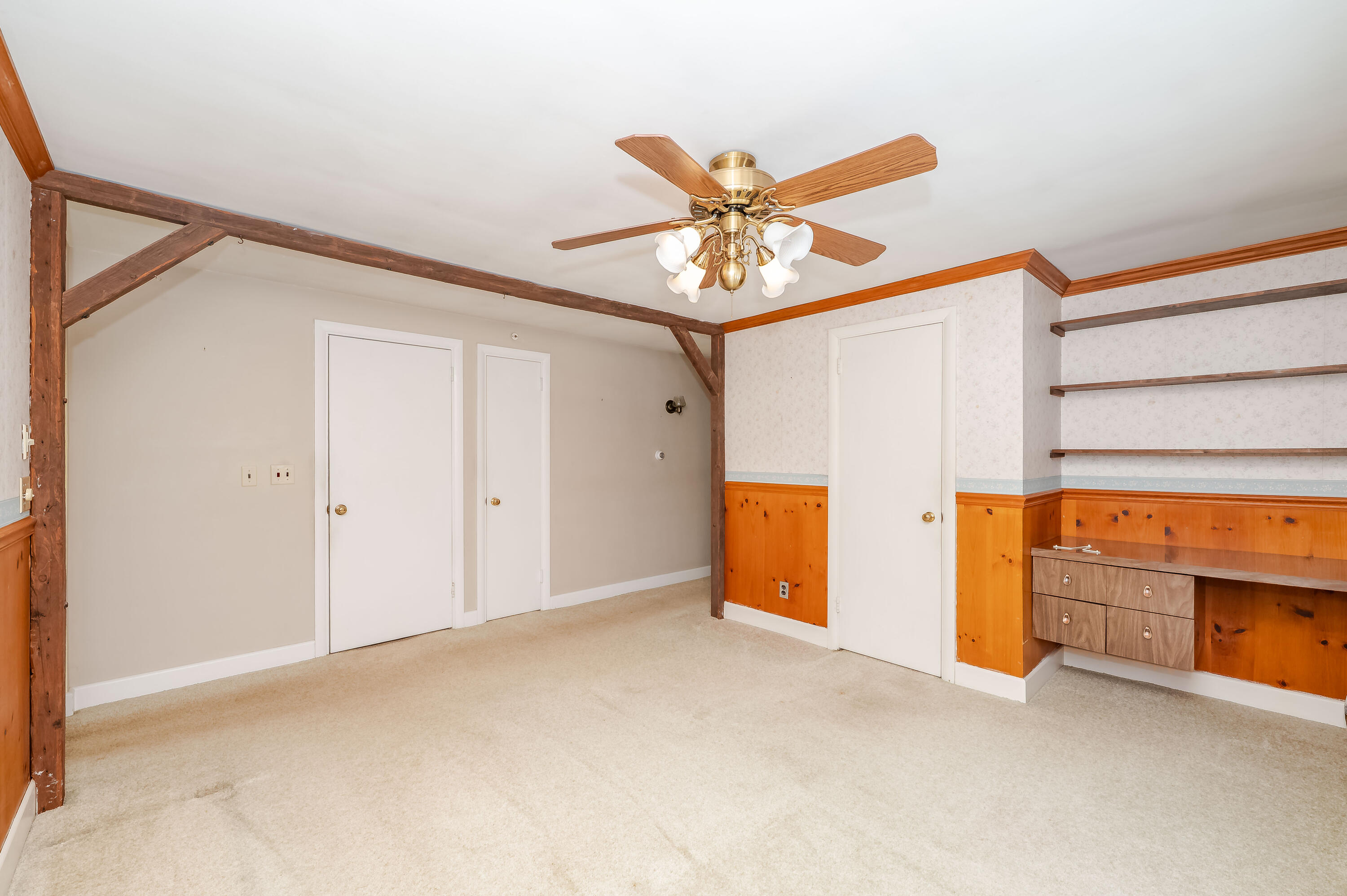 12 Marial Avenue Property Photo 17