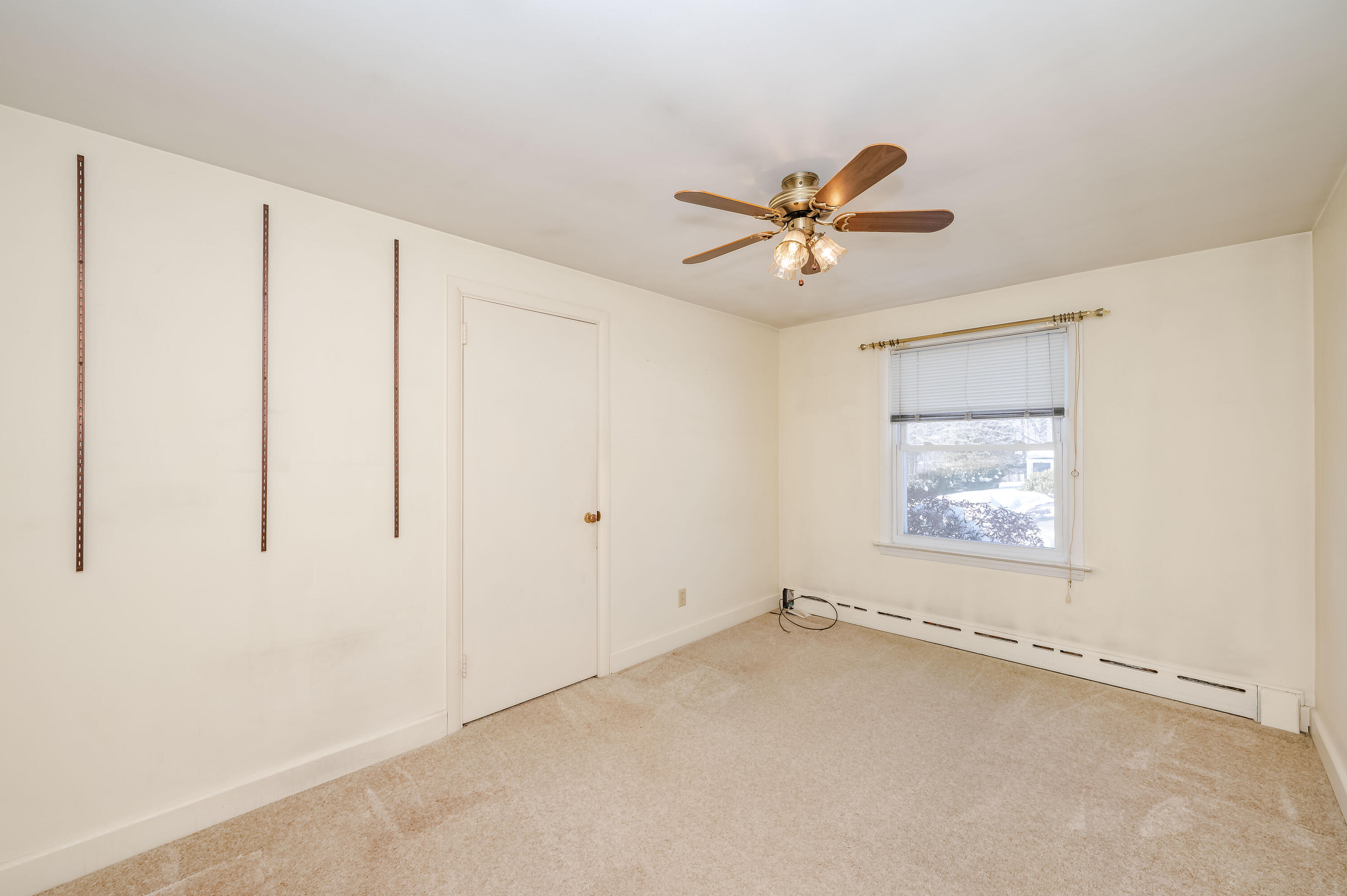 12 Marial Avenue Property Photo 23