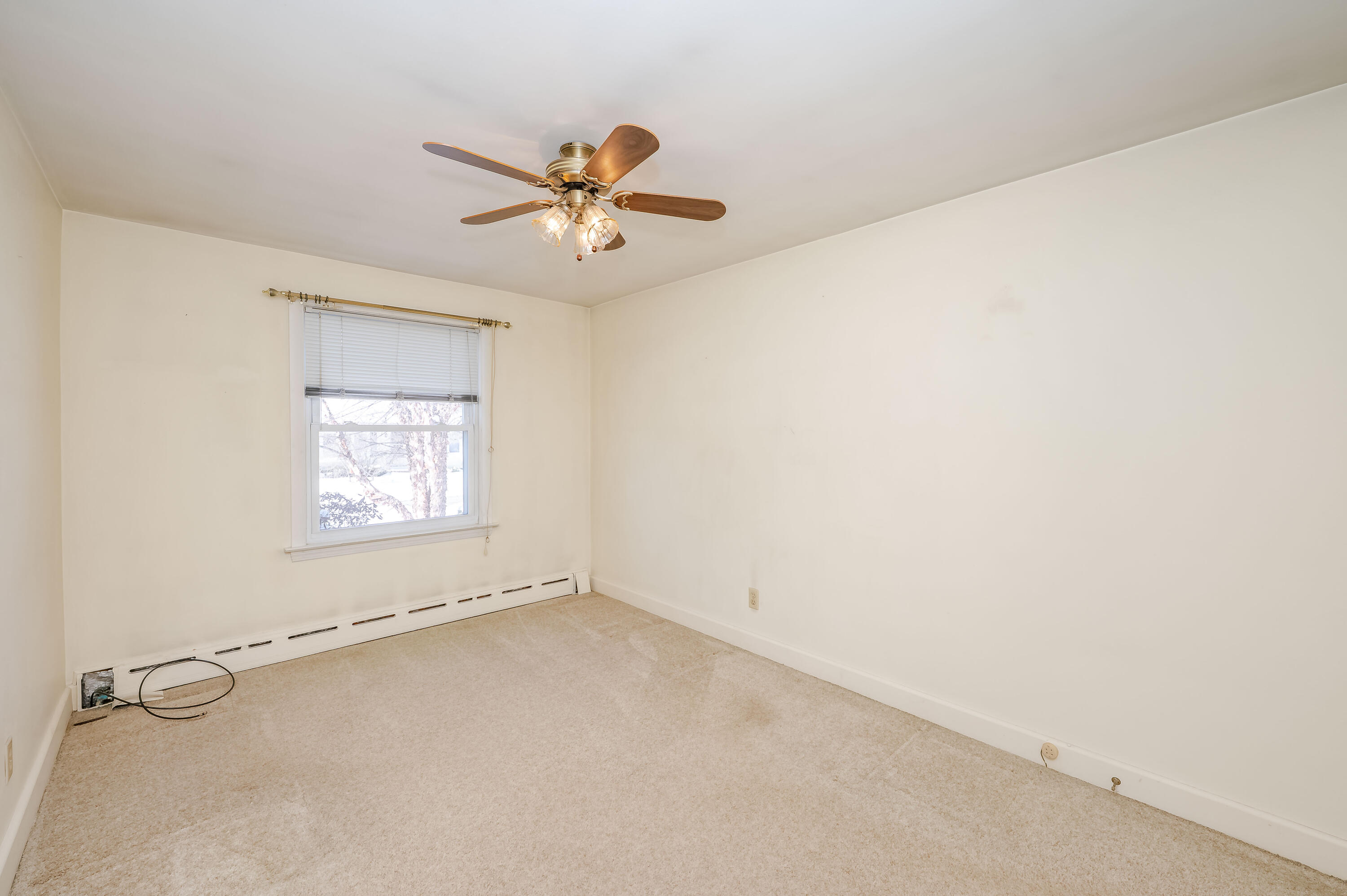 12 Marial Avenue Property Photo 26