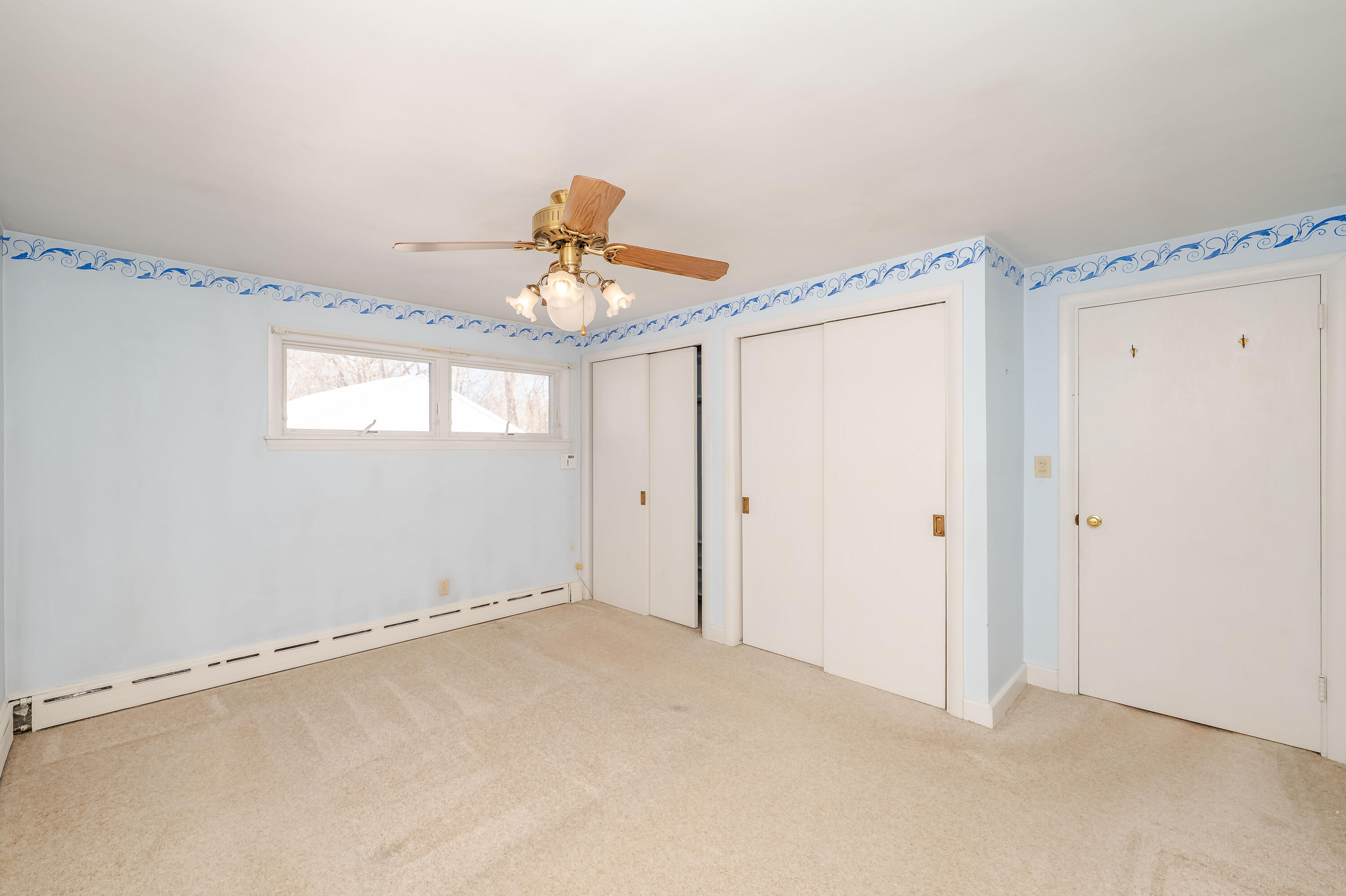 12 Marial Avenue Property Photo 30