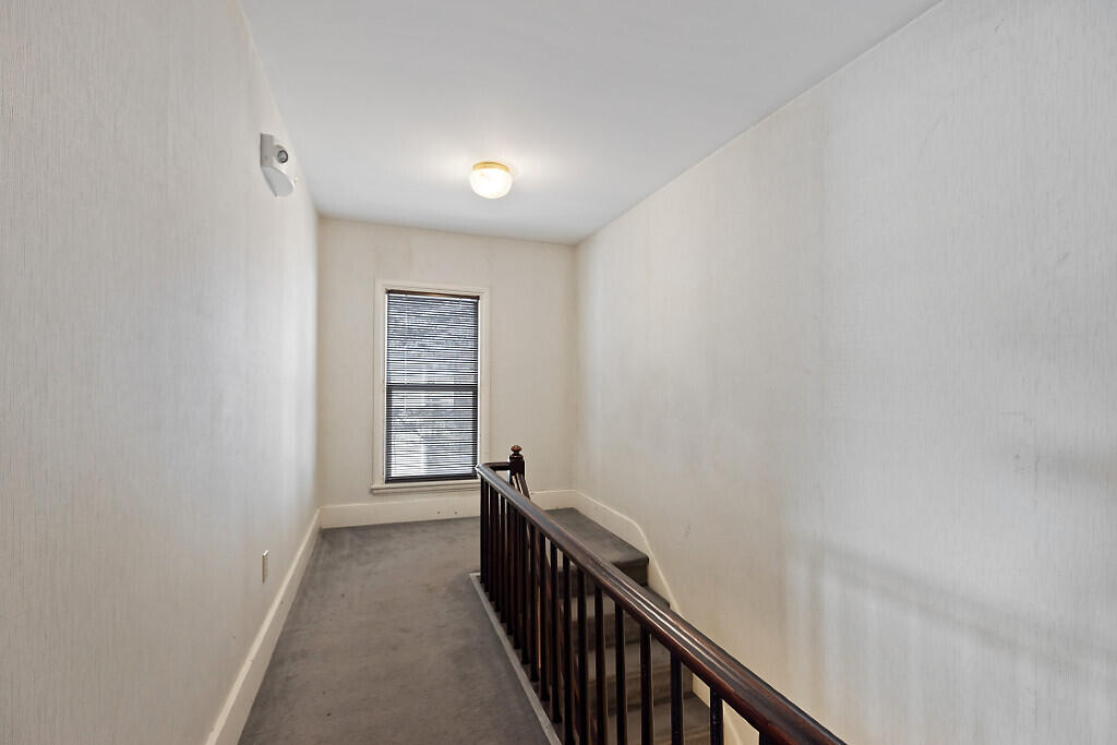 2 Bangor Street Property Photo 95