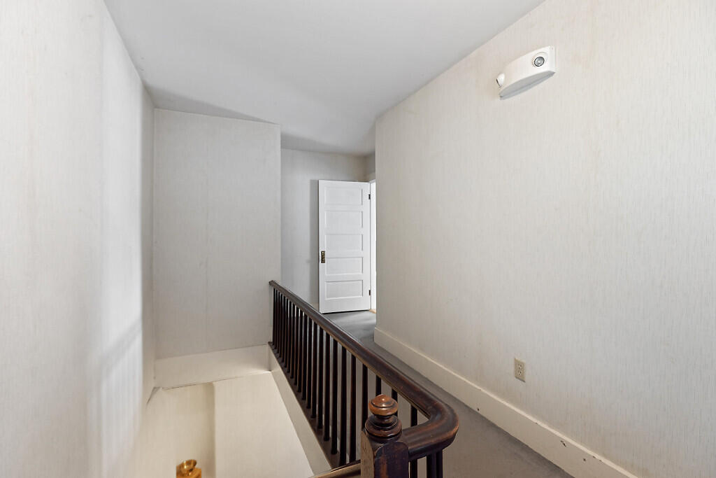 2 Bangor Street Property Photo 96