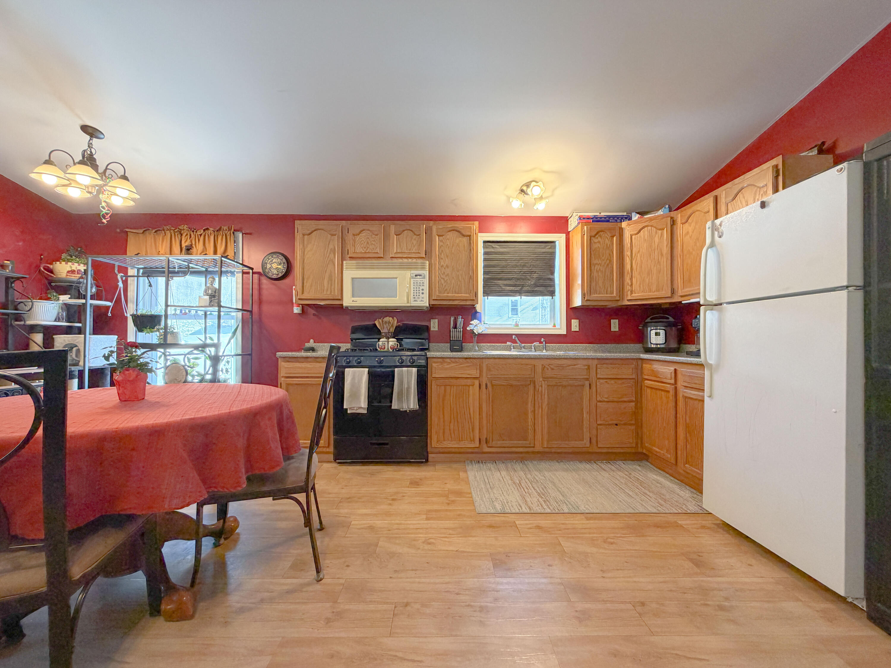 21 Hillside Avenue Property Photo 12