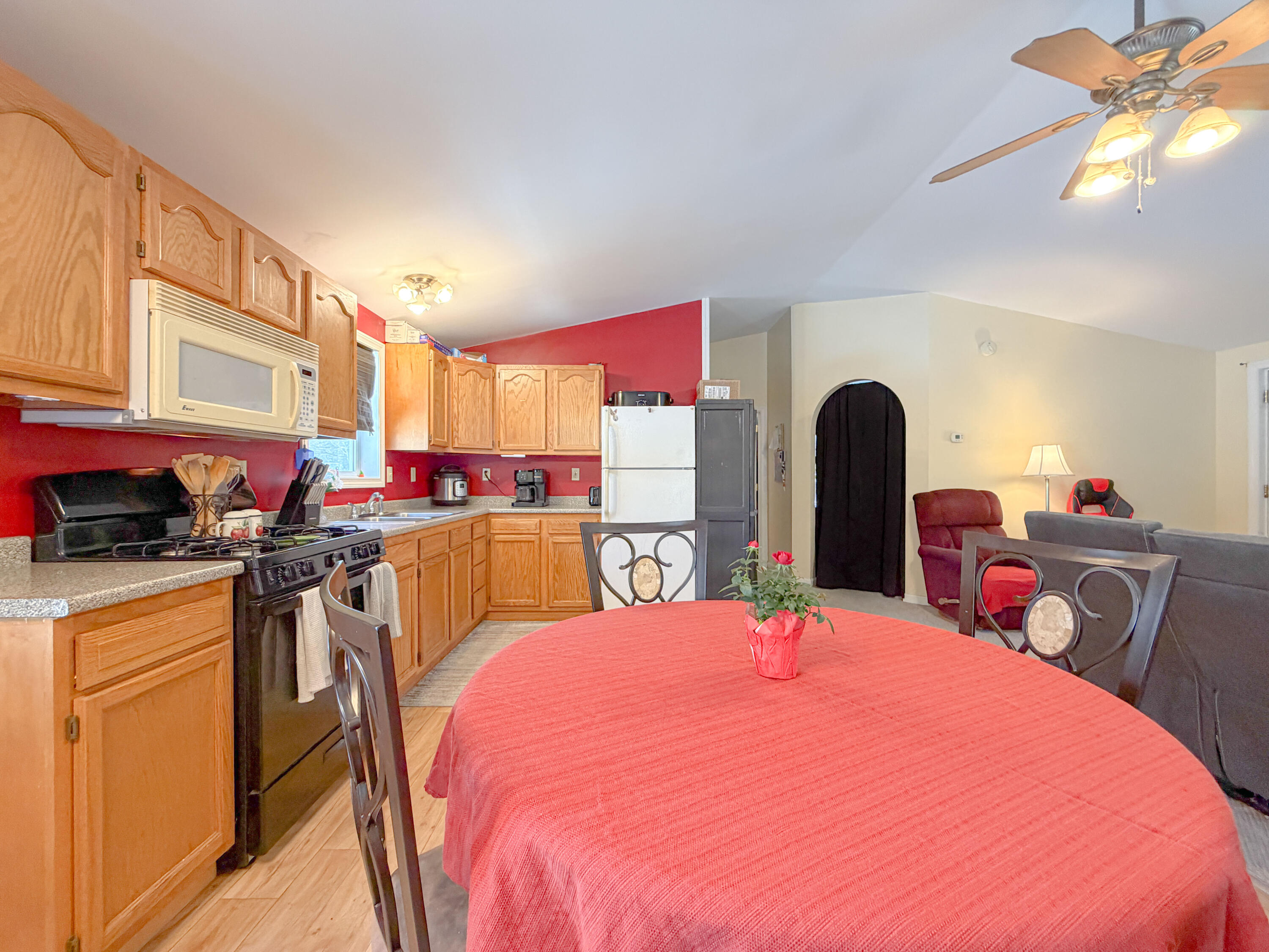 21 Hillside Avenue Property Photo 14
