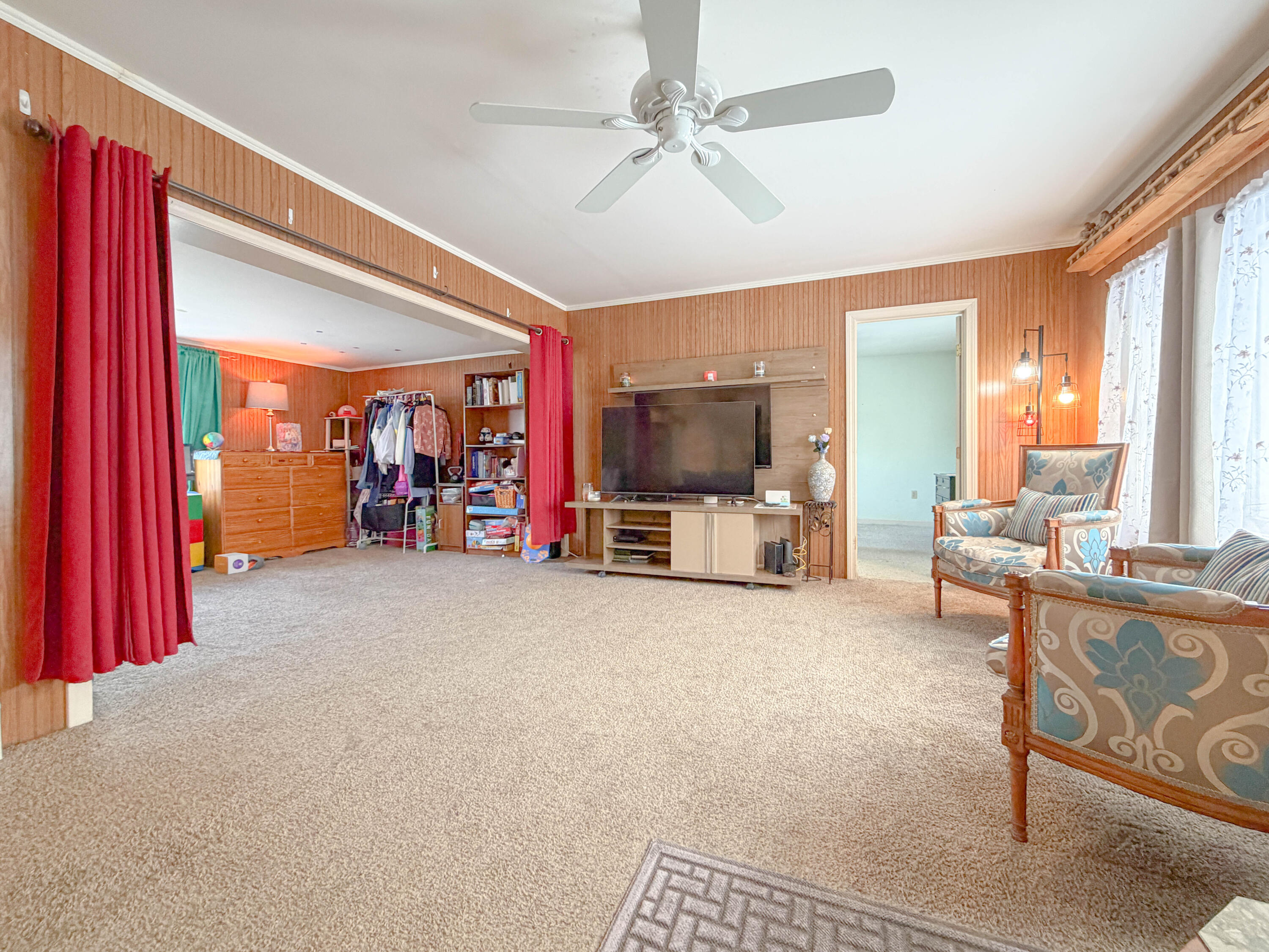 21 Hillside Avenue Property Photo 27