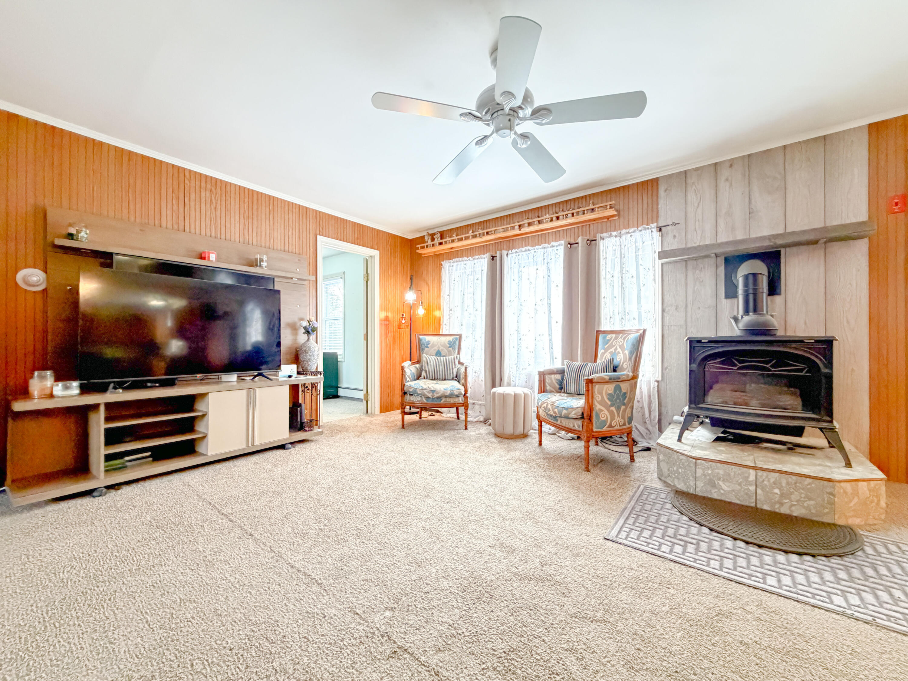 21 Hillside Avenue Property Photo 29