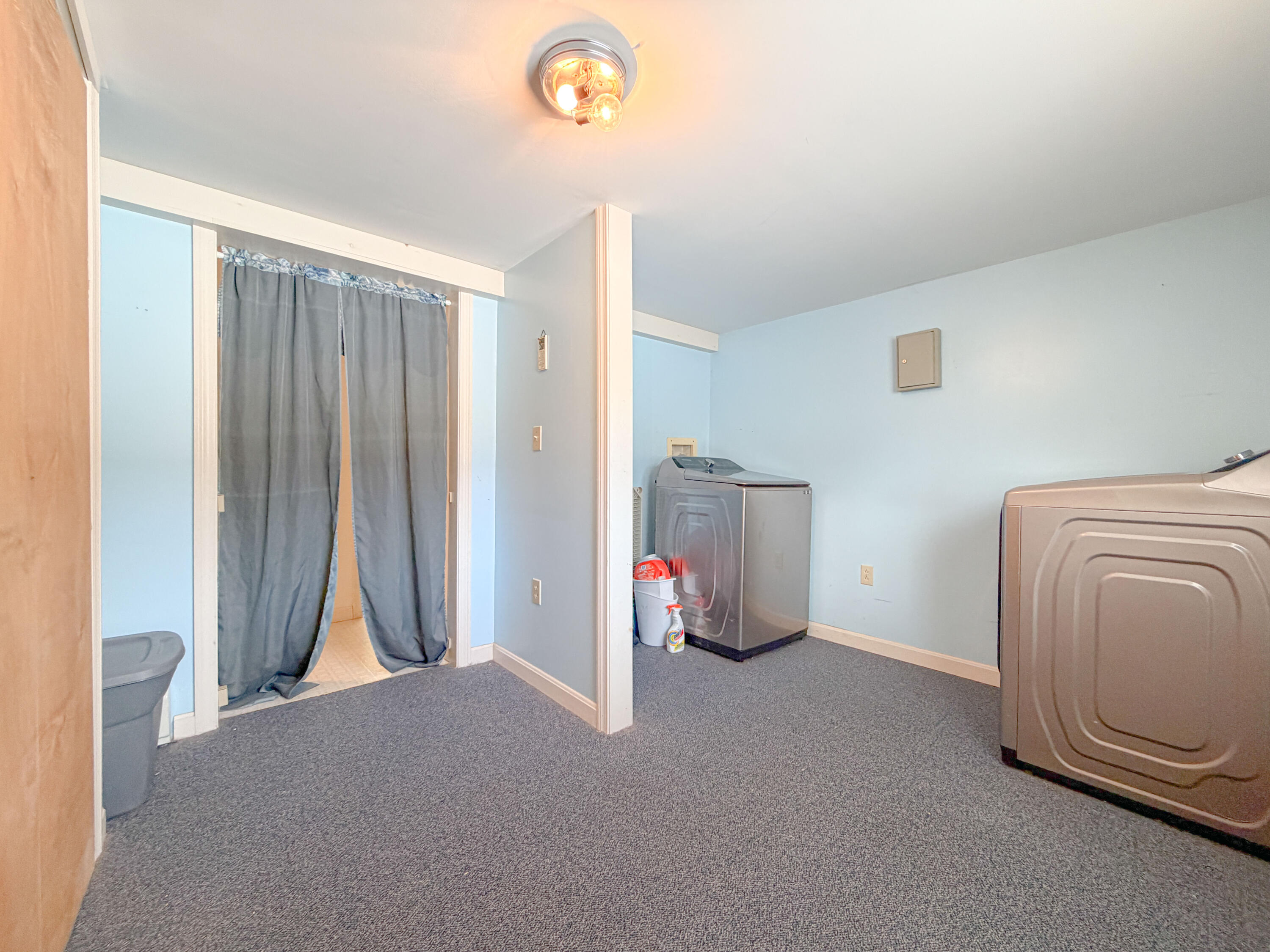 21 Hillside Avenue Property Photo 43