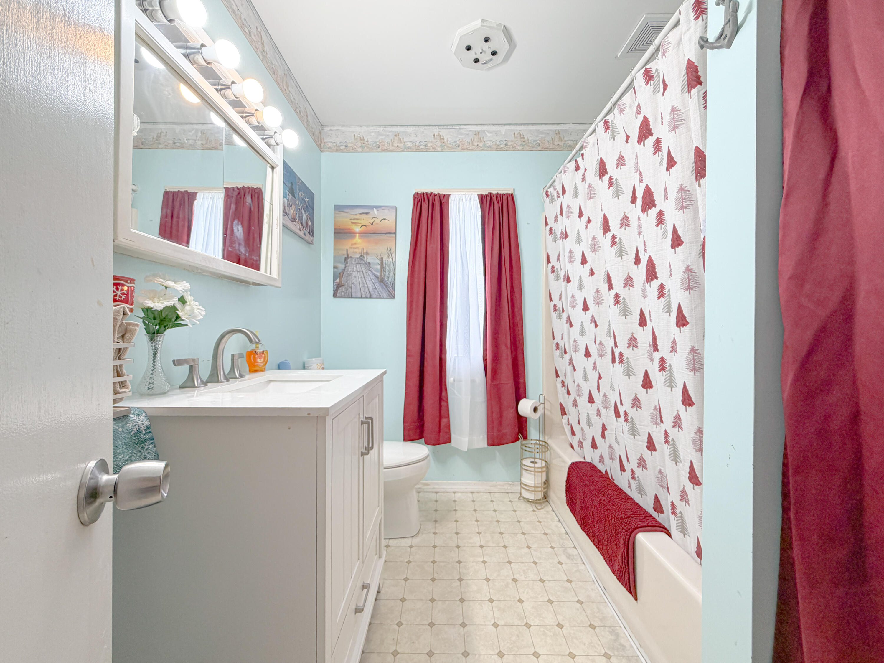 21 Hillside Avenue Property Photo 45