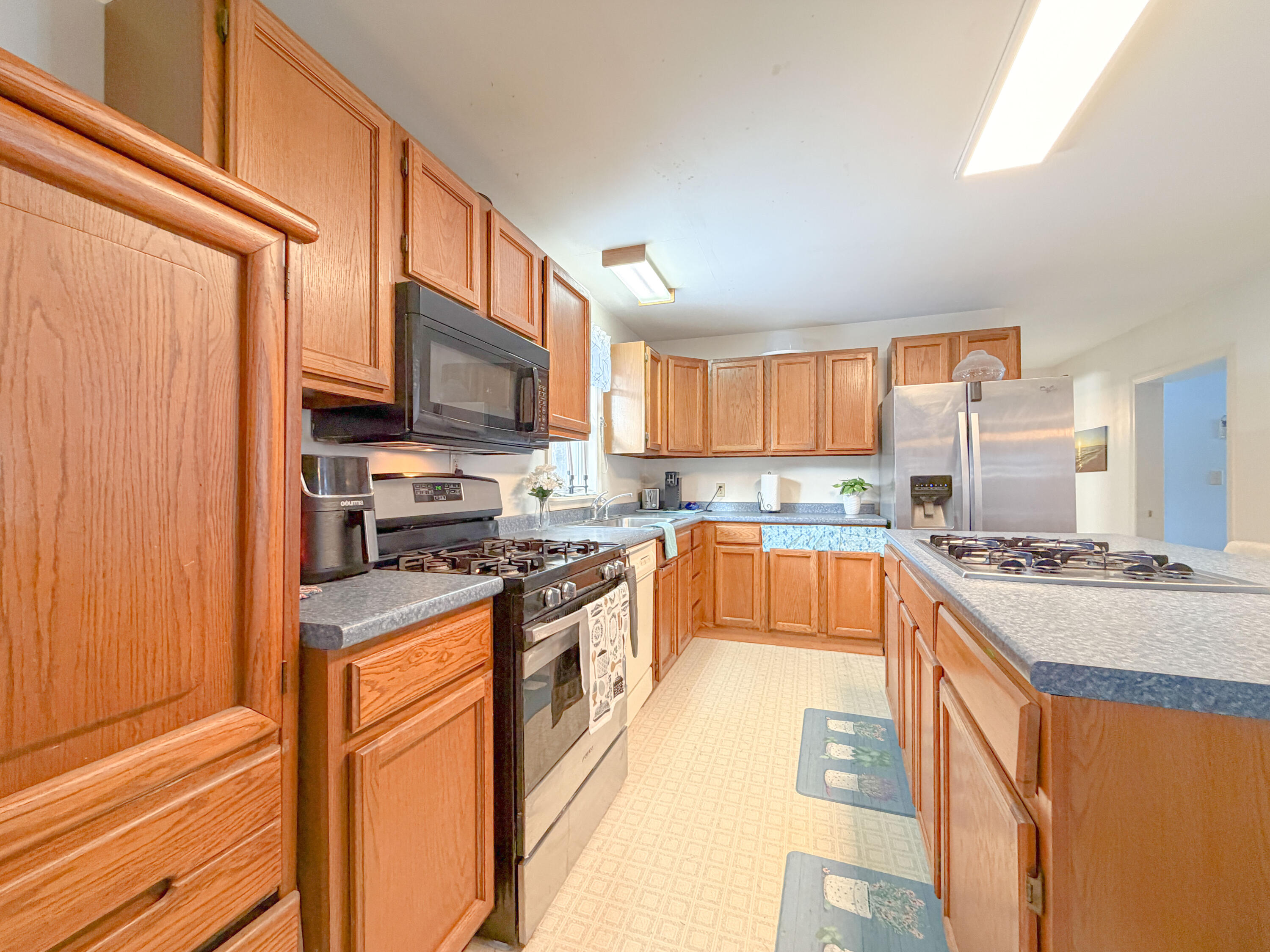 21 Hillside Avenue Property Photo 64