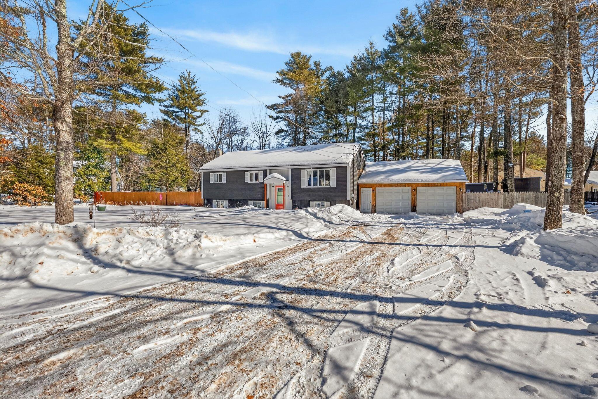 28 Hanna Drive Property Photo 2