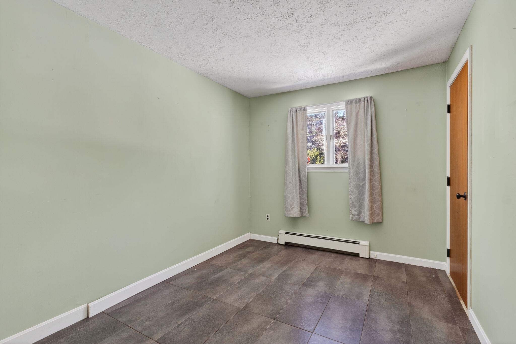 28 Hanna Drive Property Photo 17