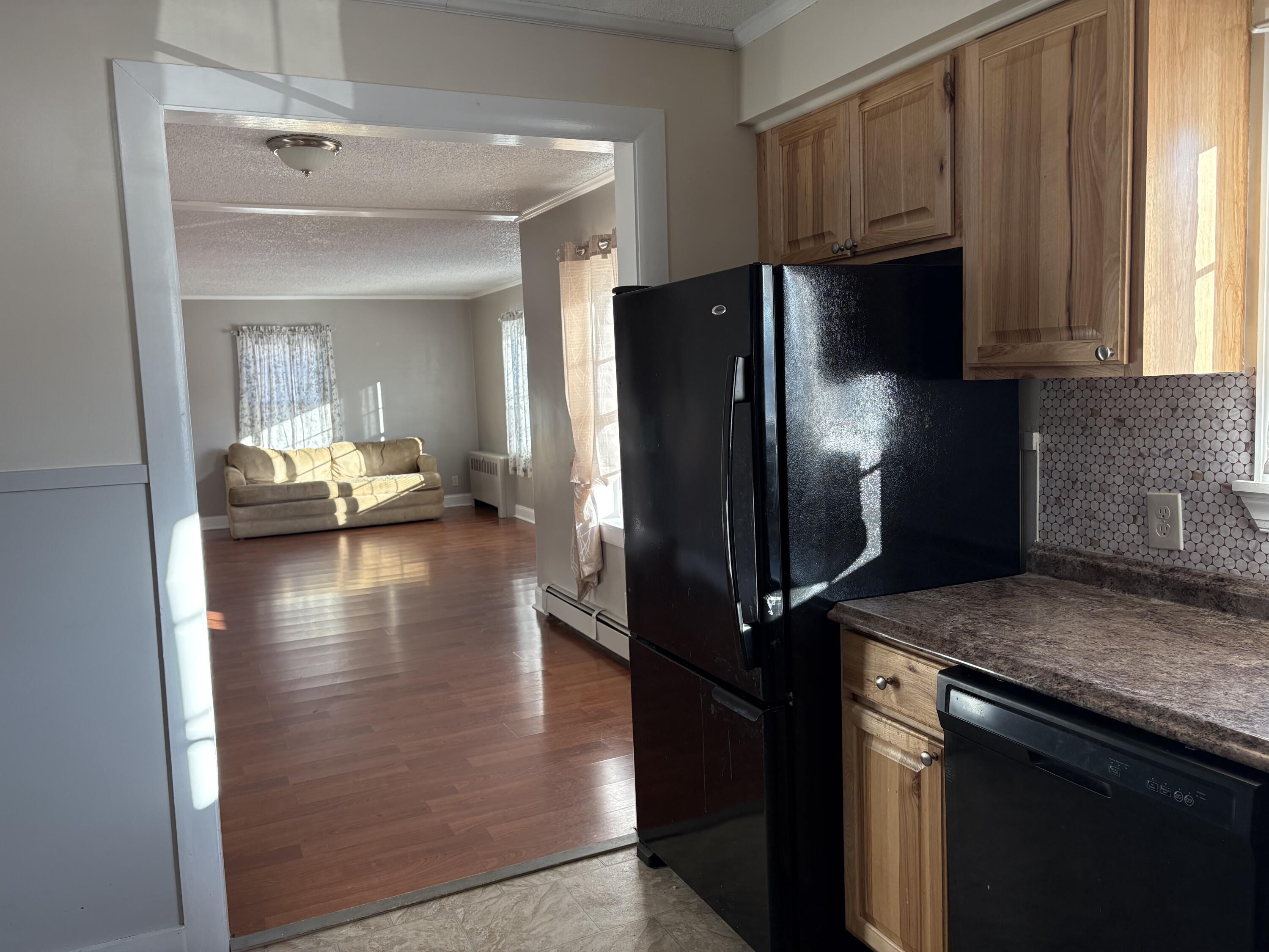 8 St John Street Property Photo 6