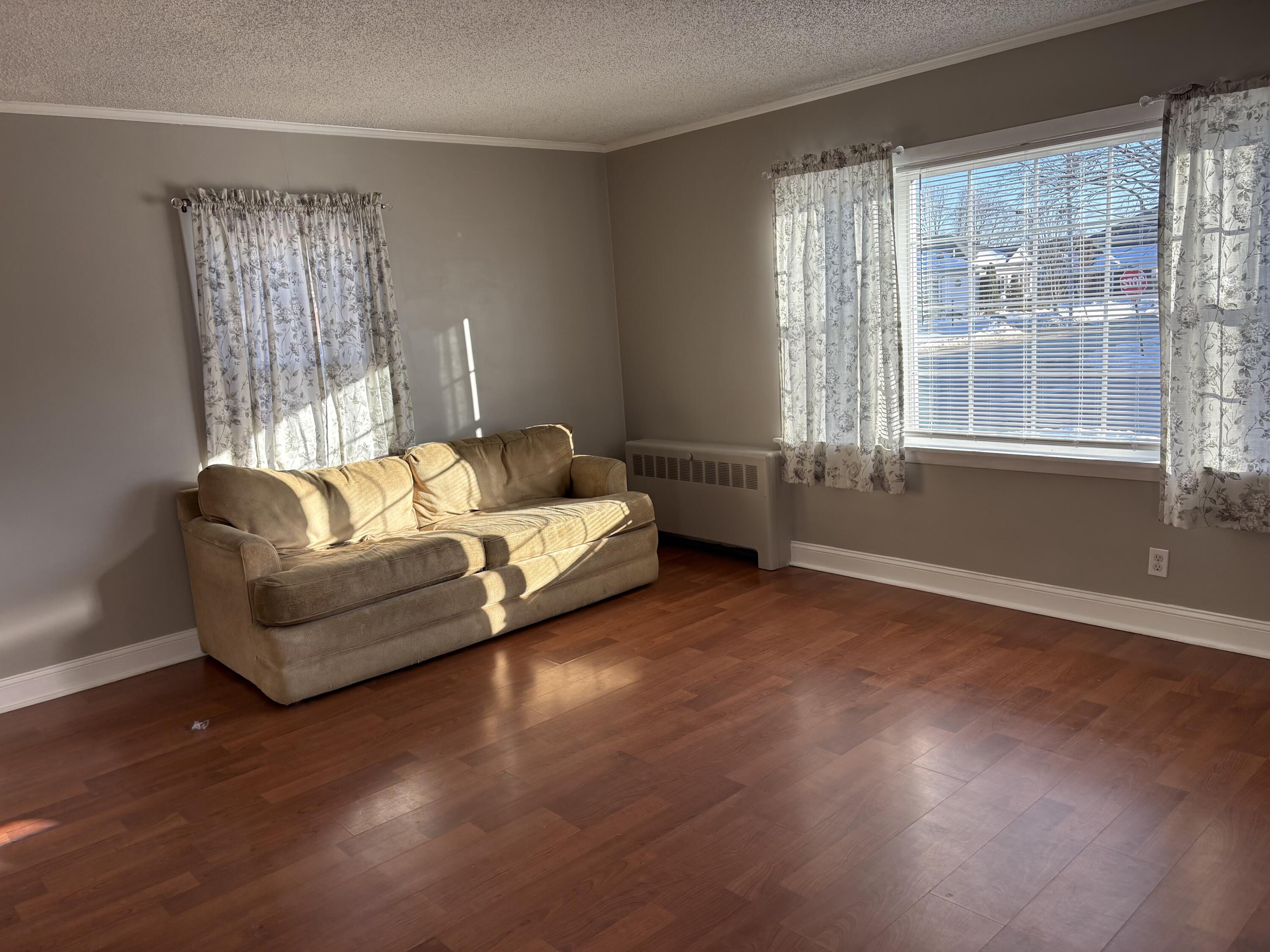 8 St John Street Property Photo 8