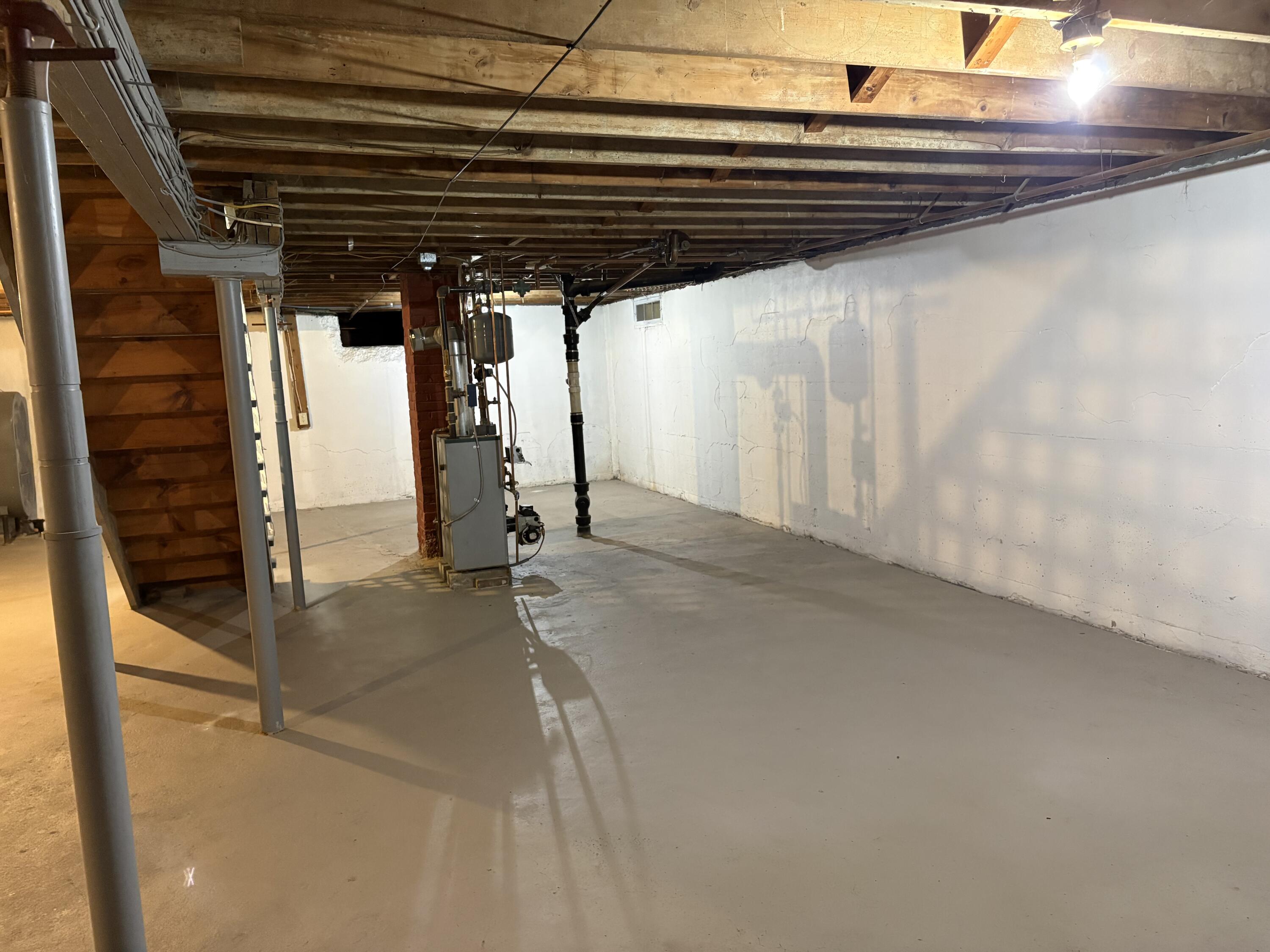 8 St John Street Property Photo 9