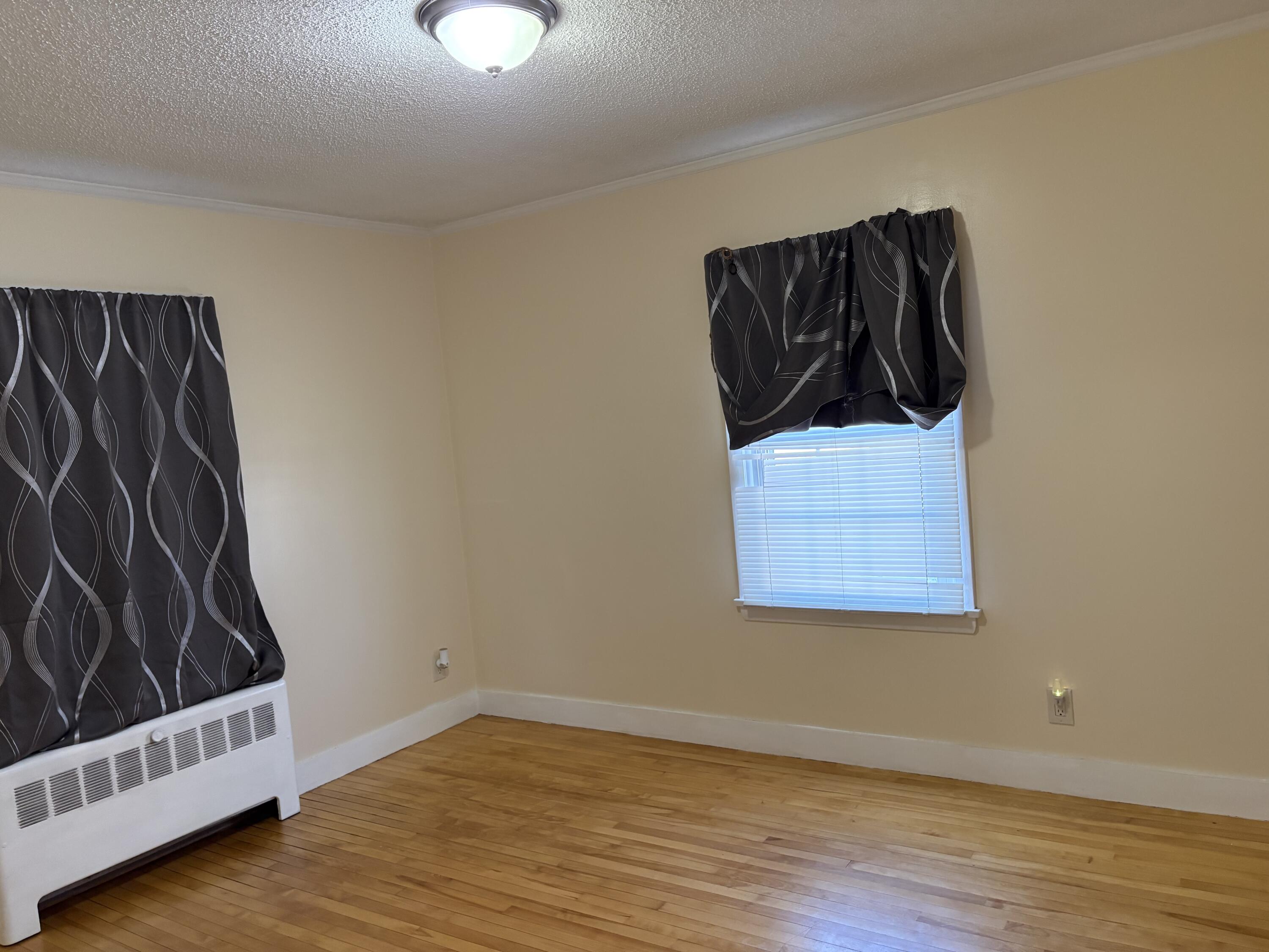 8 St John Street Property Photo 10