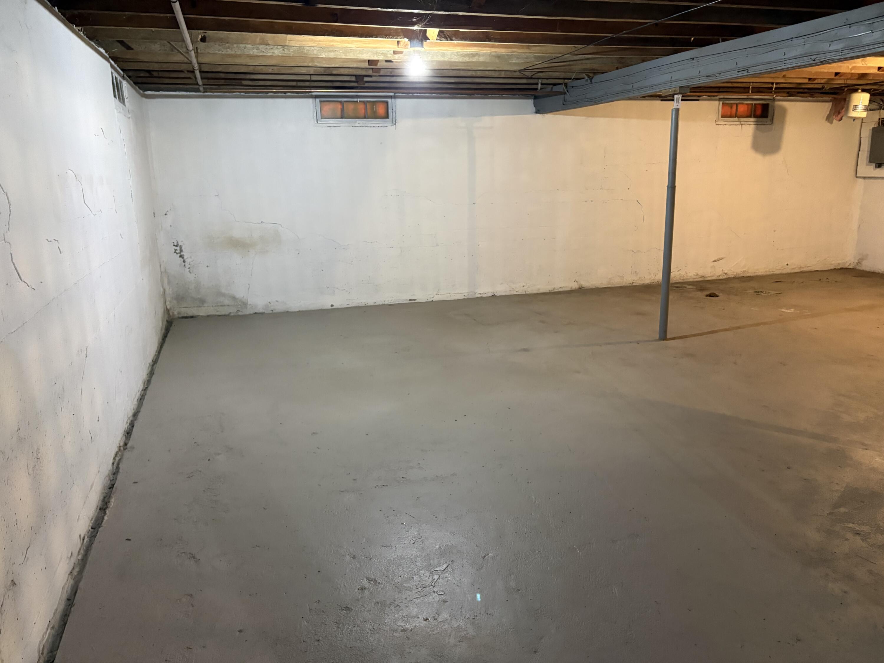 8 St John Street Property Photo 14