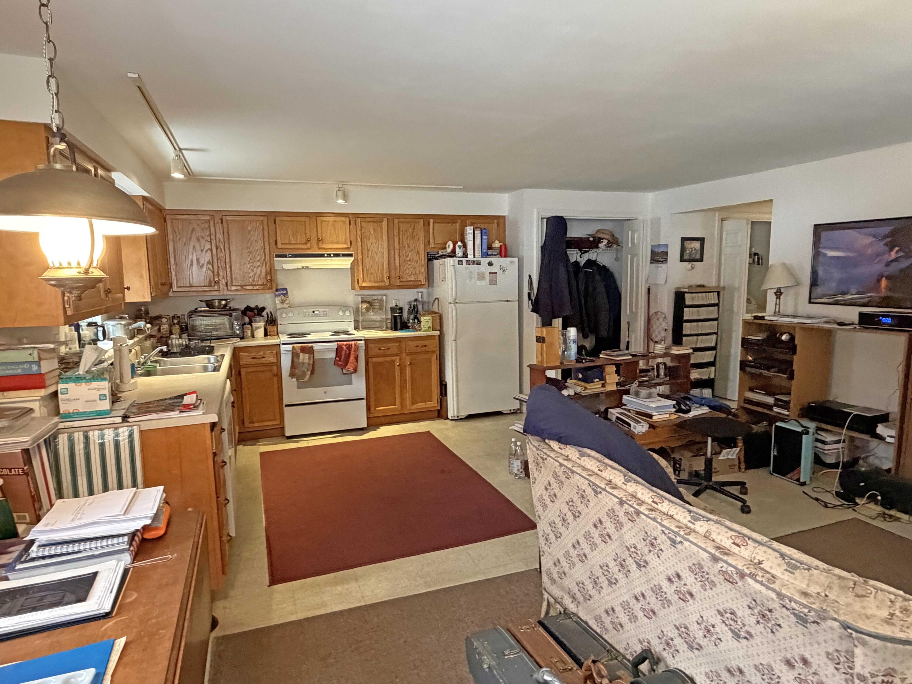 62 Spring Street Property Photo 9