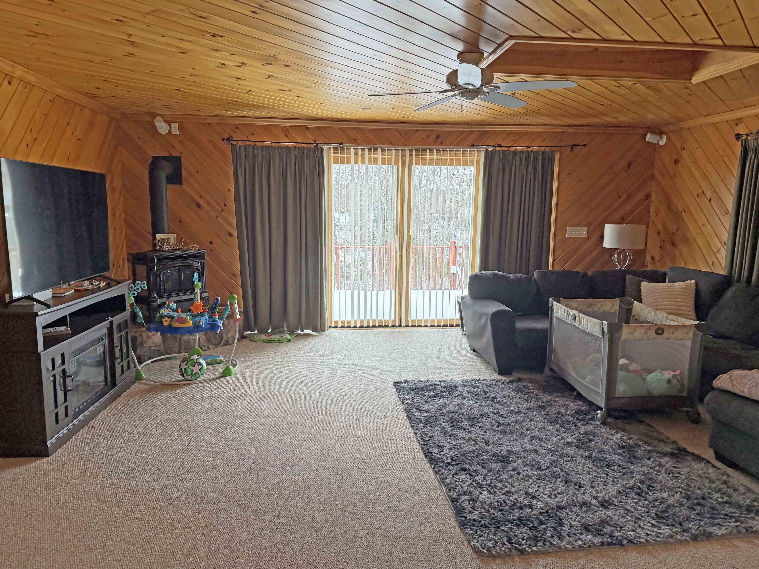 62 Spring Street Property Photo 25