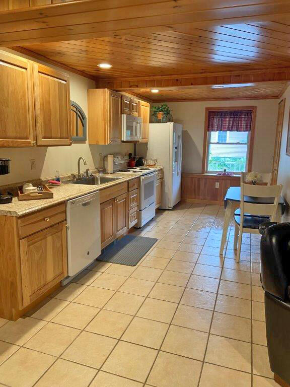 62 Spring Street Property Photo 33