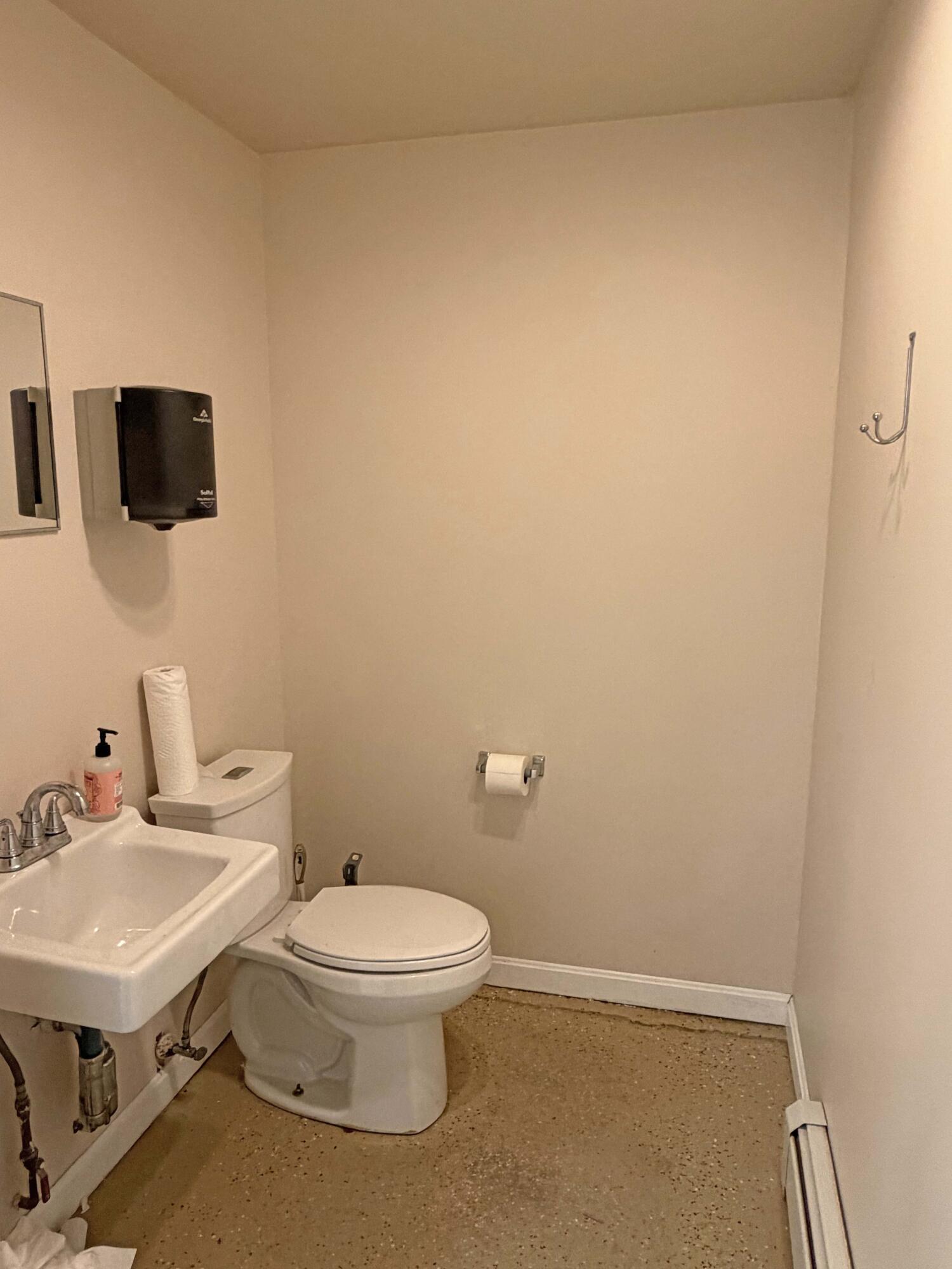 62 Spring Street Property Photo 42