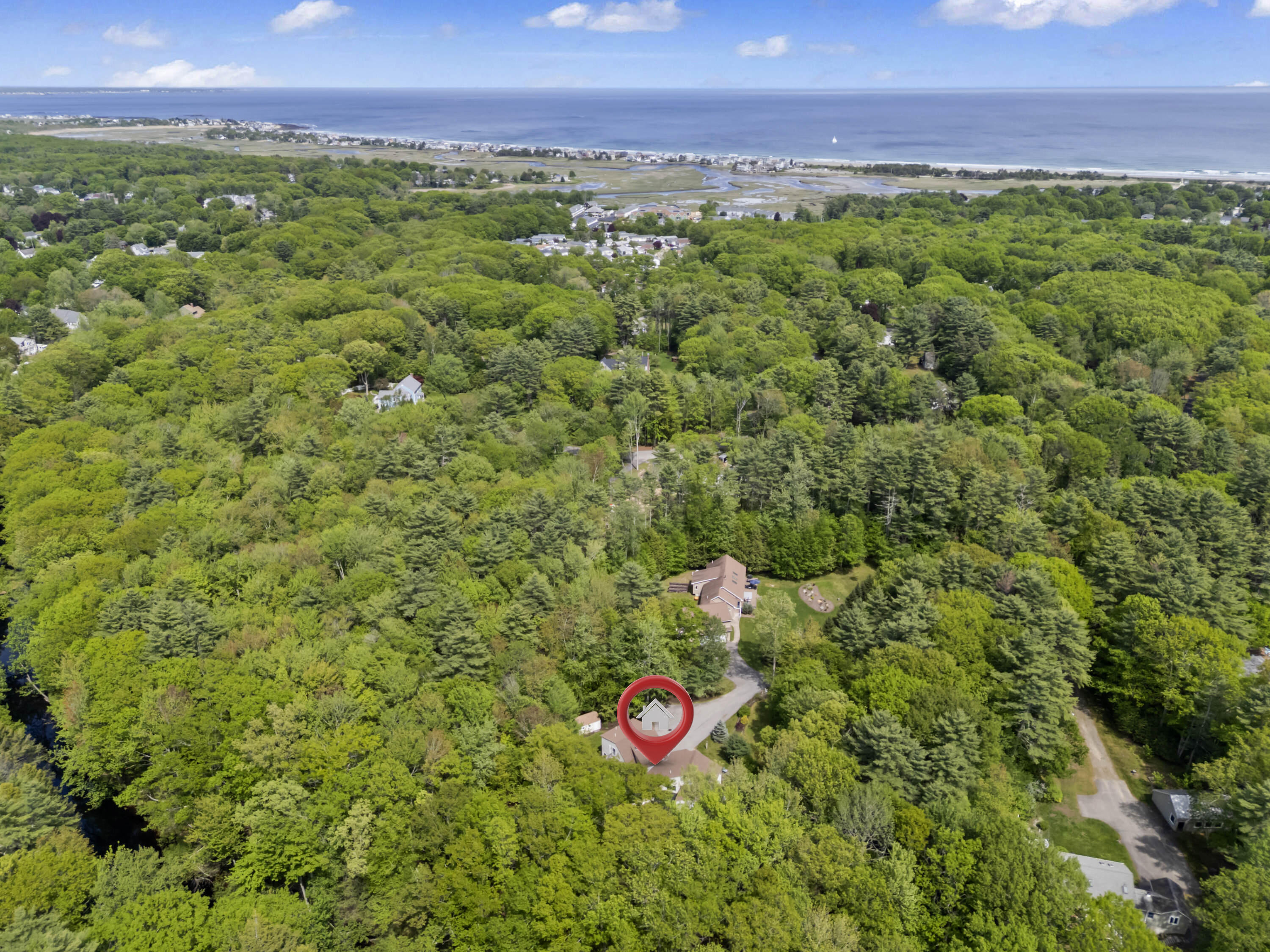 22 Adams Lane Property Photo 4