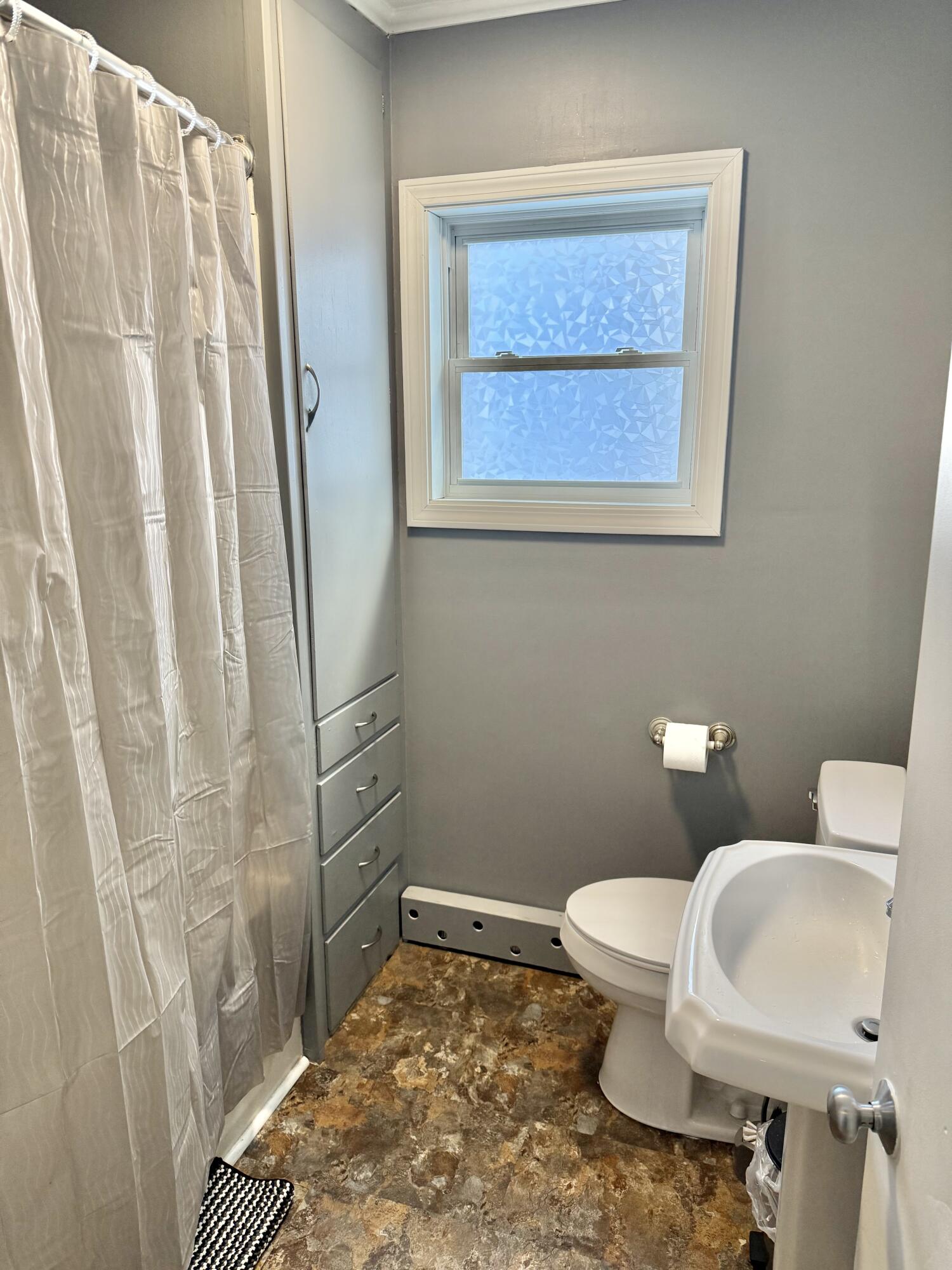 362 Saint Thomas Street Property Photo 17