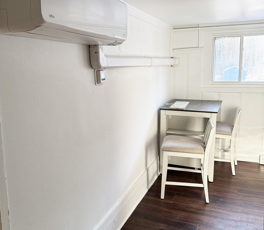 90 Broadturn Road 1 Property Photo 10