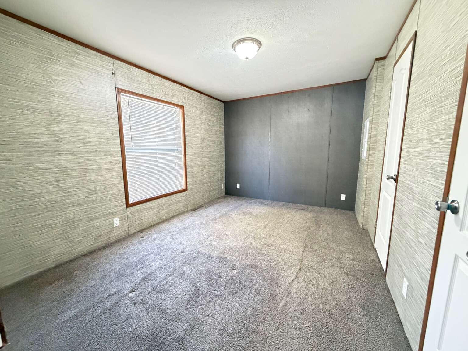 195 Wickham Way Property Photo 11