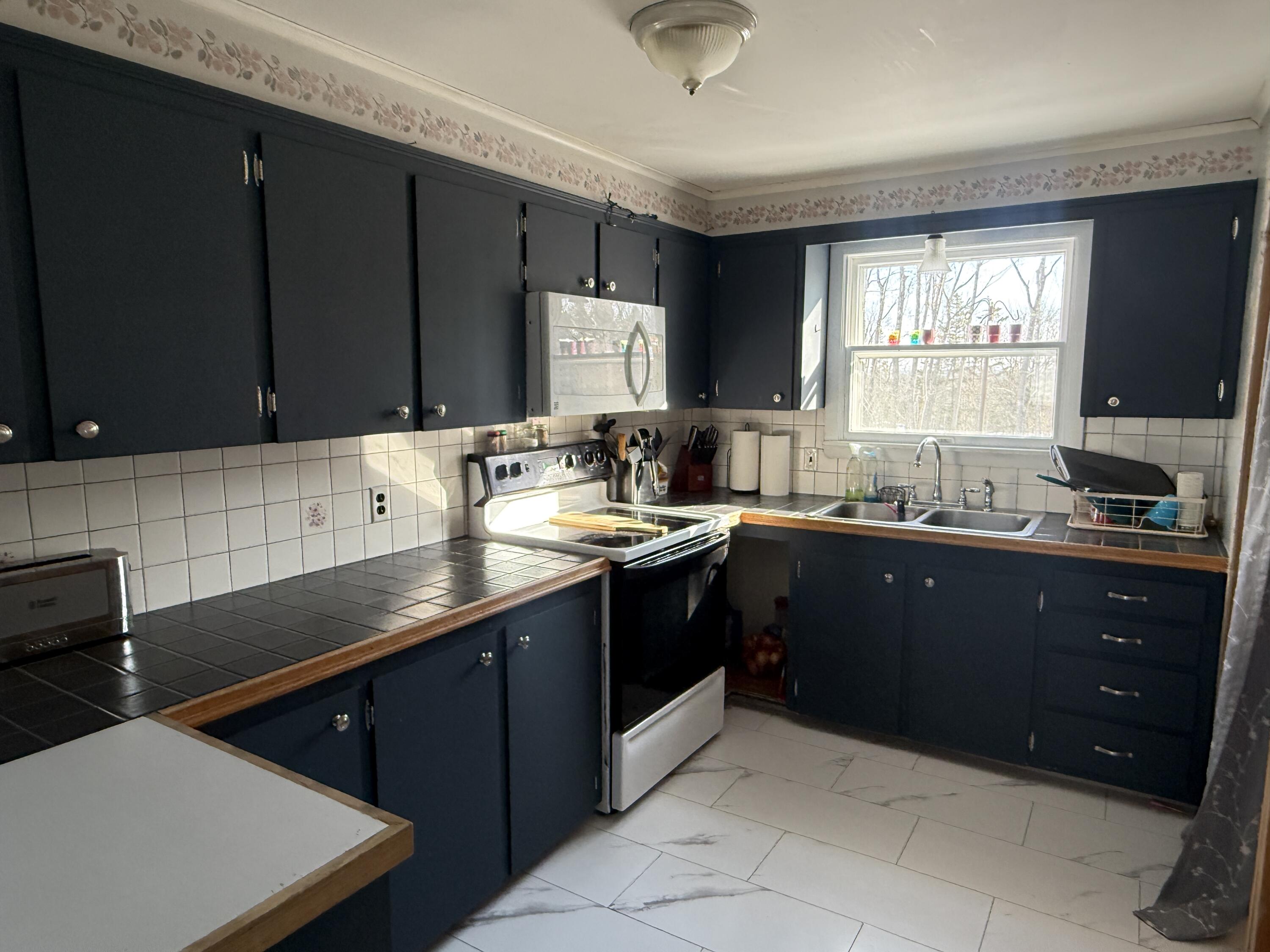 29 Woodland Road Property Photo 7