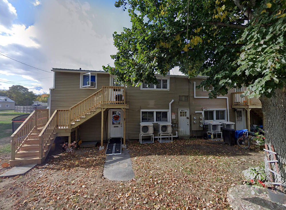90 Broadturn Road 1 Property Photo 5