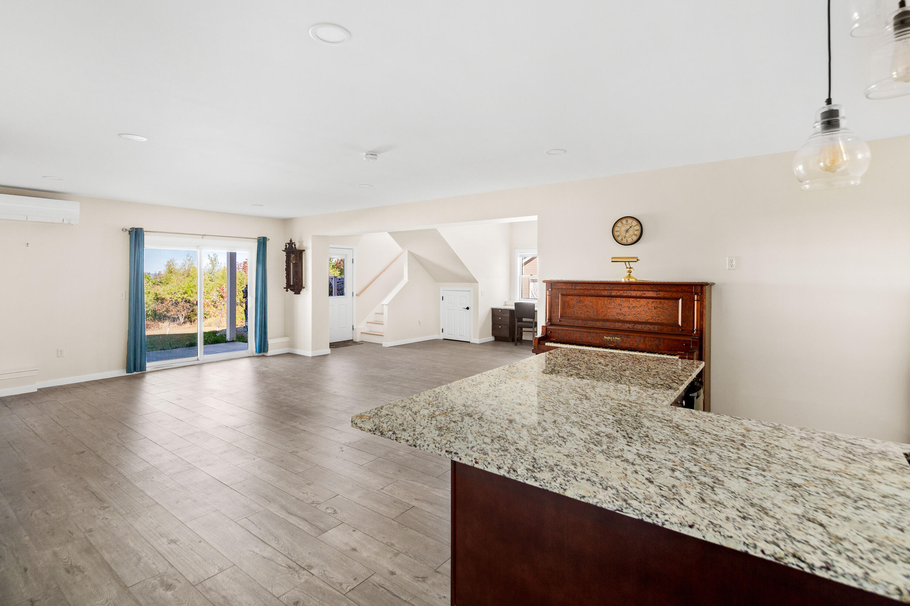 135 Lyle Hall Road Property Photo 23