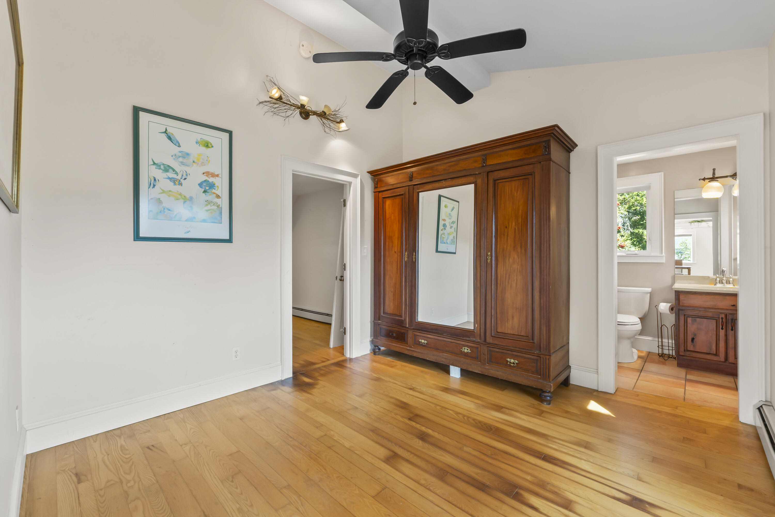 19 Hugh Av Hugh Avenue Property Photo 16