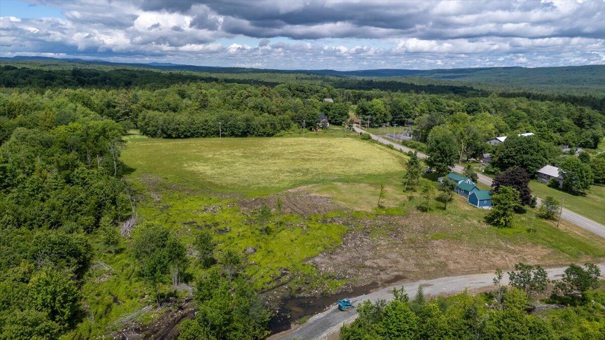 585 Waldoboro Road Property Photo 4