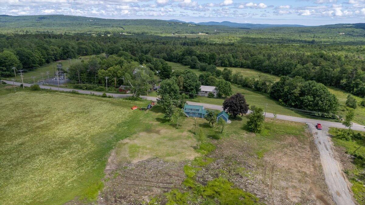 585 Waldoboro Road Property Photo 5