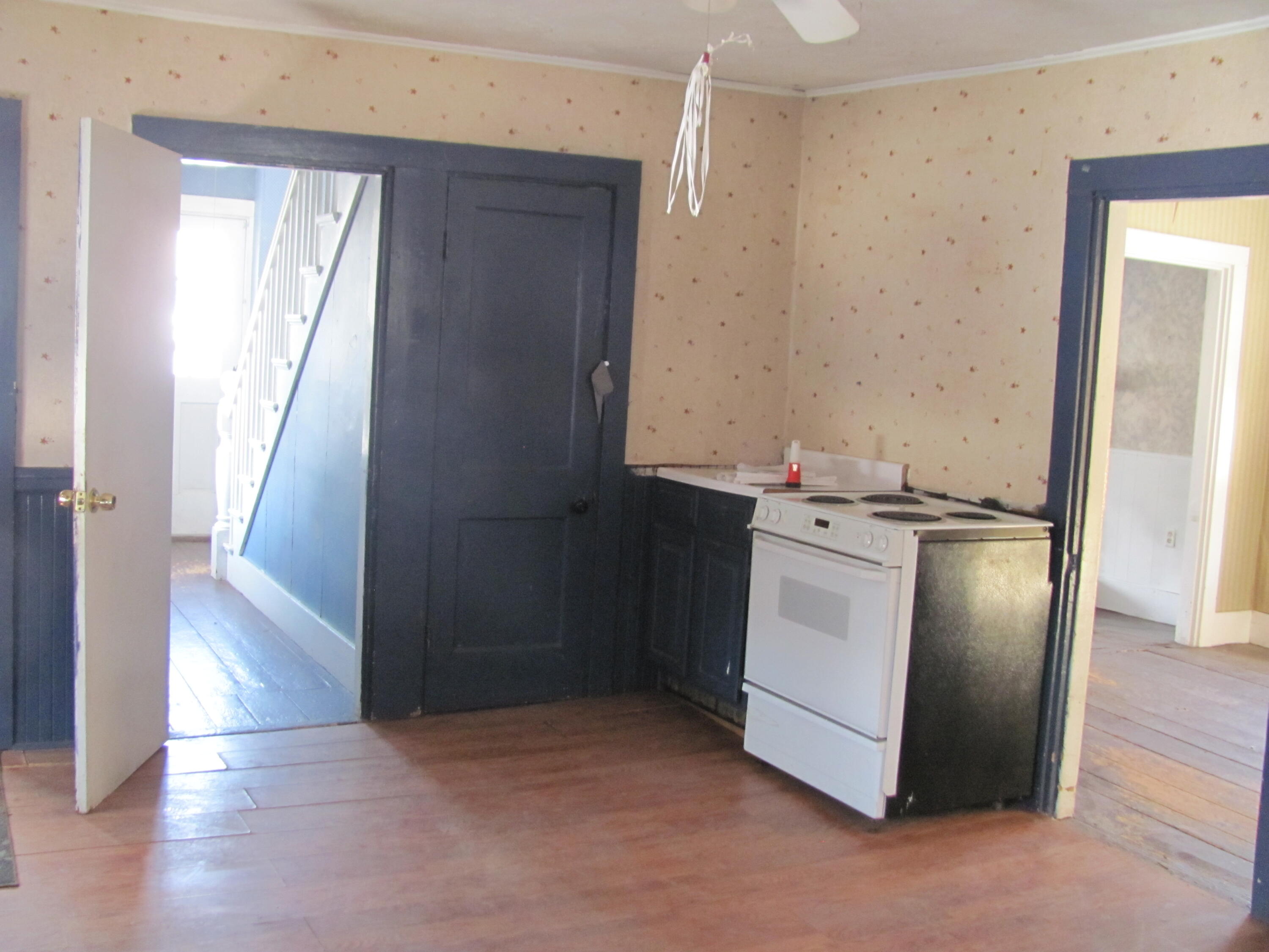 1 Hall Street Property Photo 4
