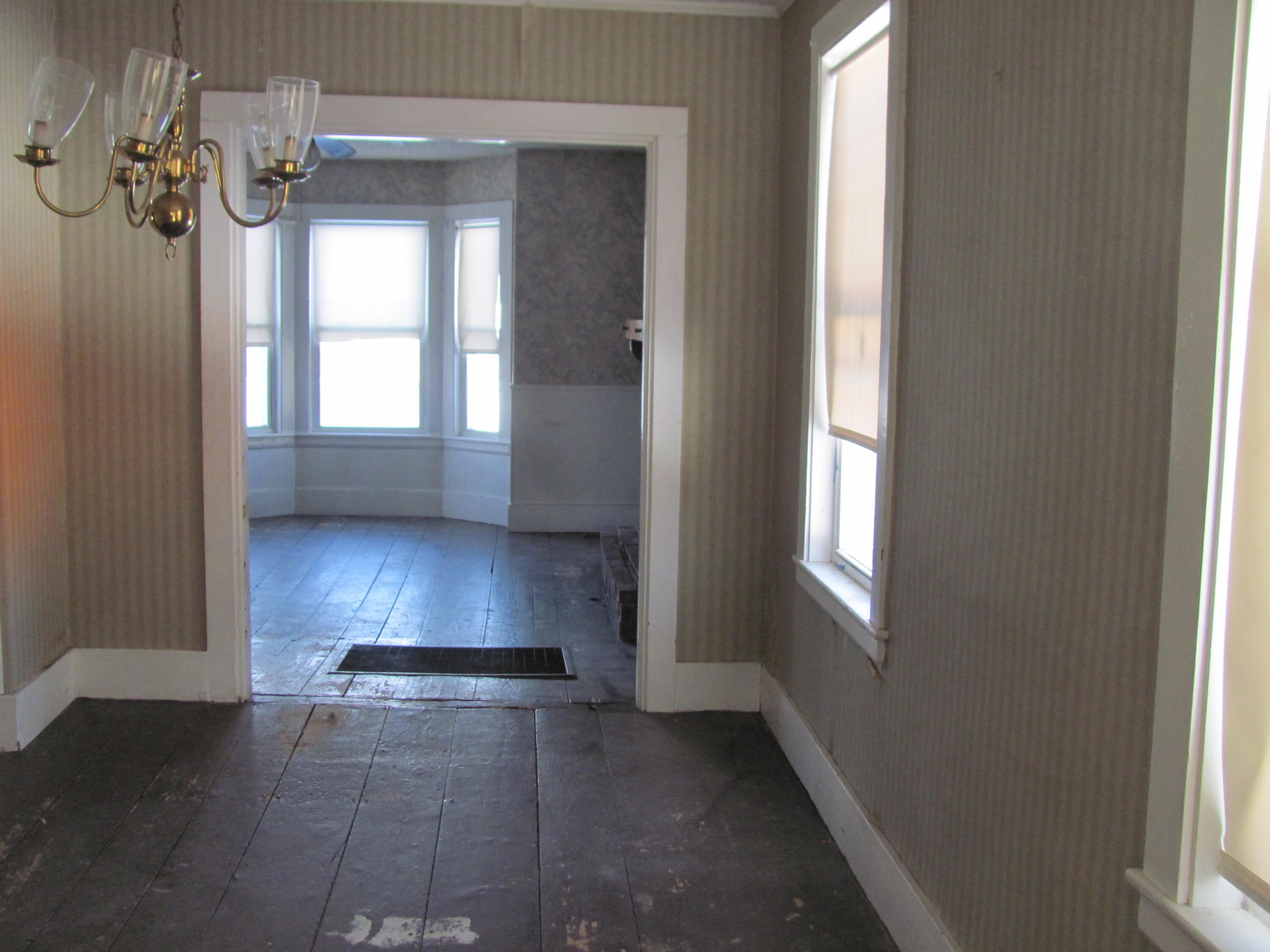 1 Hall Street Property Photo 8
