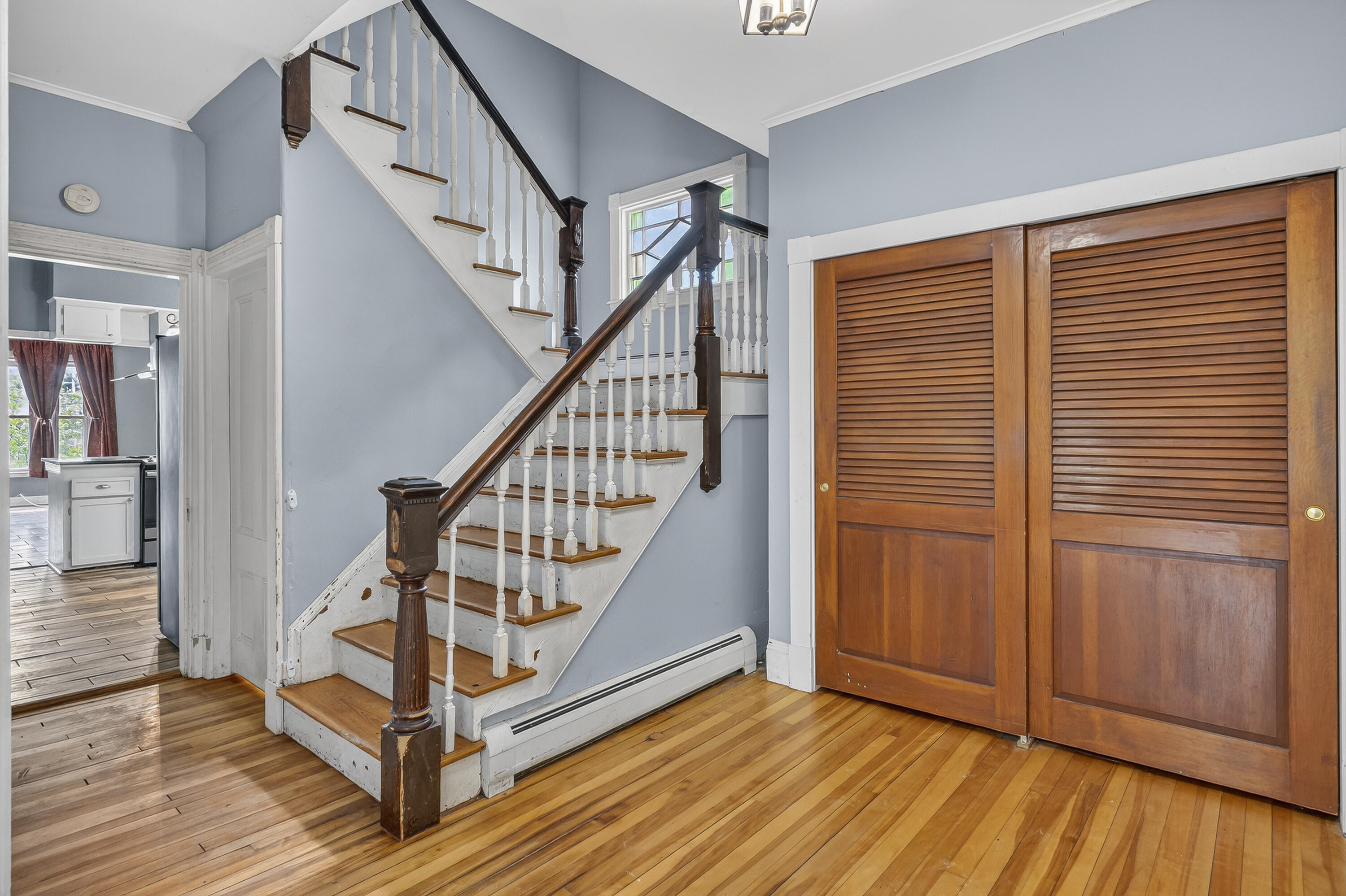 8 Prospect Street Property Photo 12