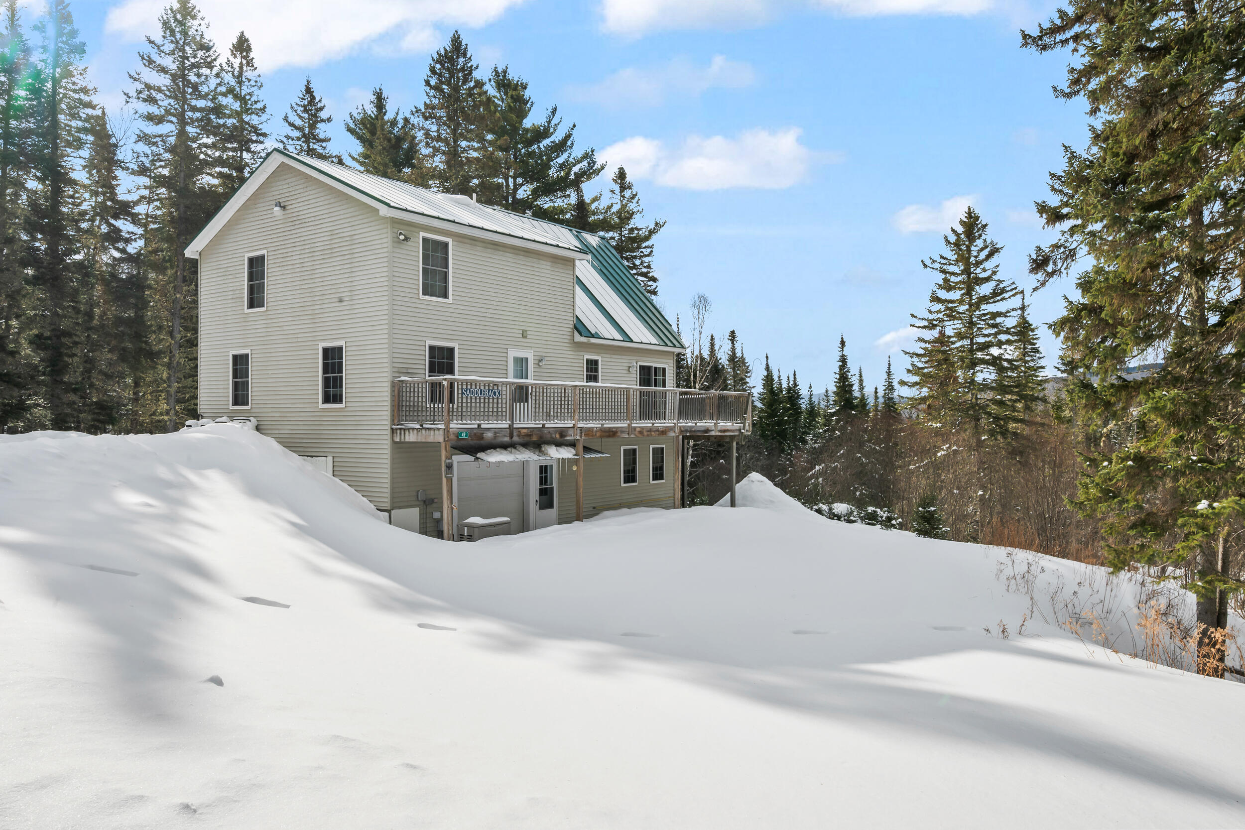 49 Field Way Property Photo 9